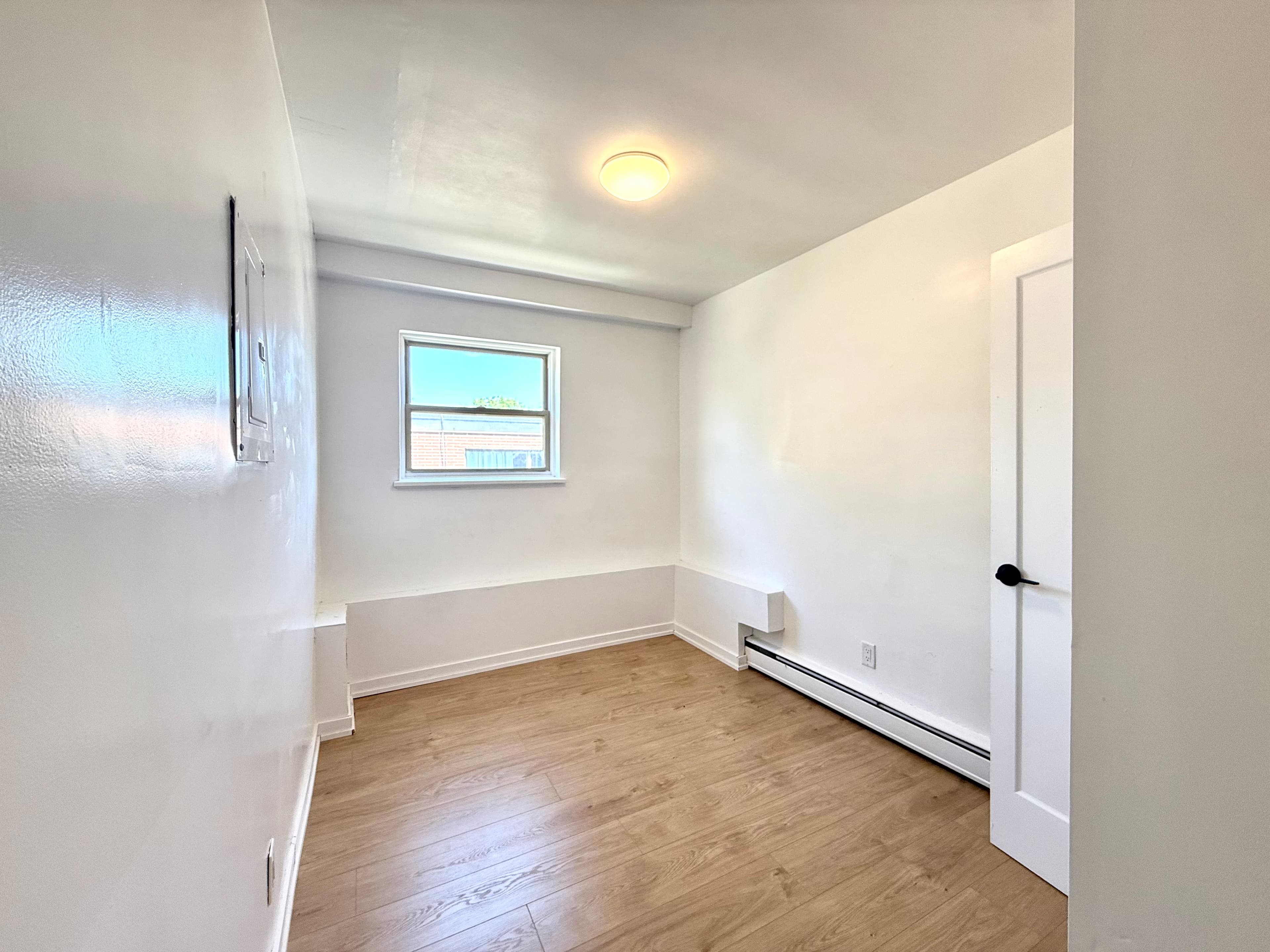 Unit 8 - 169 Park Row South Hamilton Ontario L8K2K1 - Photo 6