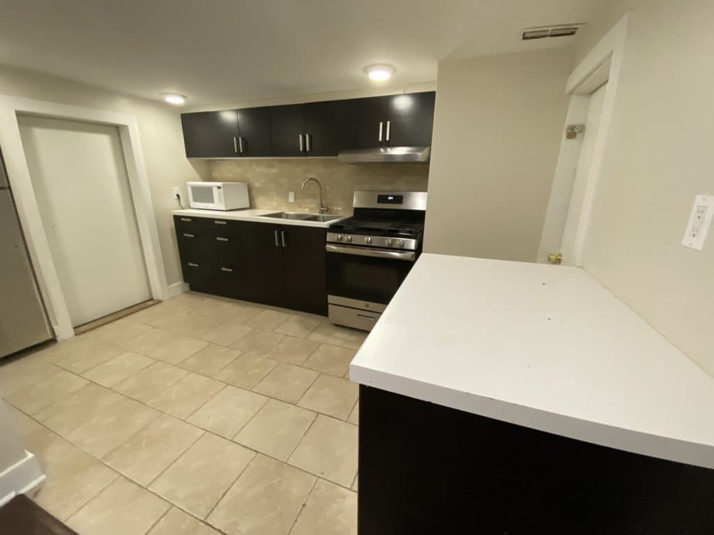 14 Claremont St - BSMT - Photo 12
