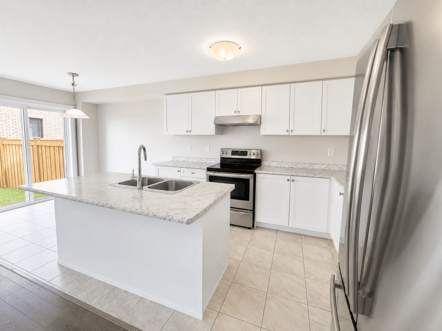 176 MacLachlan Ave - Photo 13