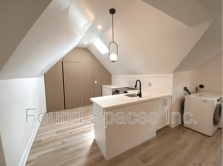 210 Burlington St - Unit 2 - Photo 8