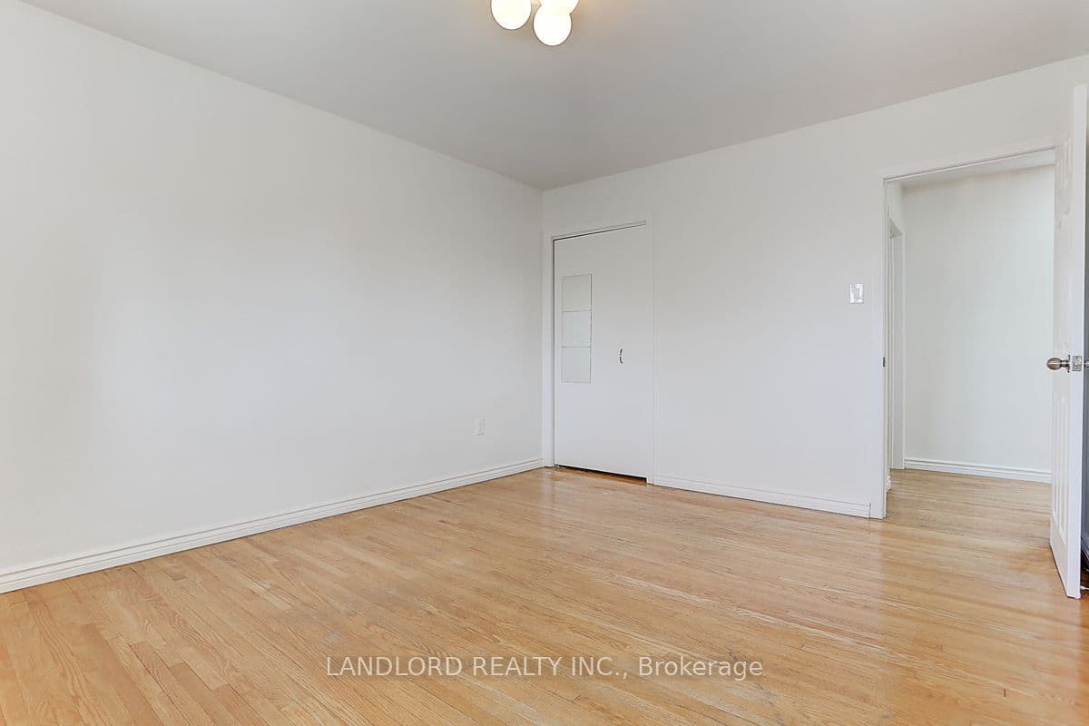 21 Pineway Blvd - Photo 23