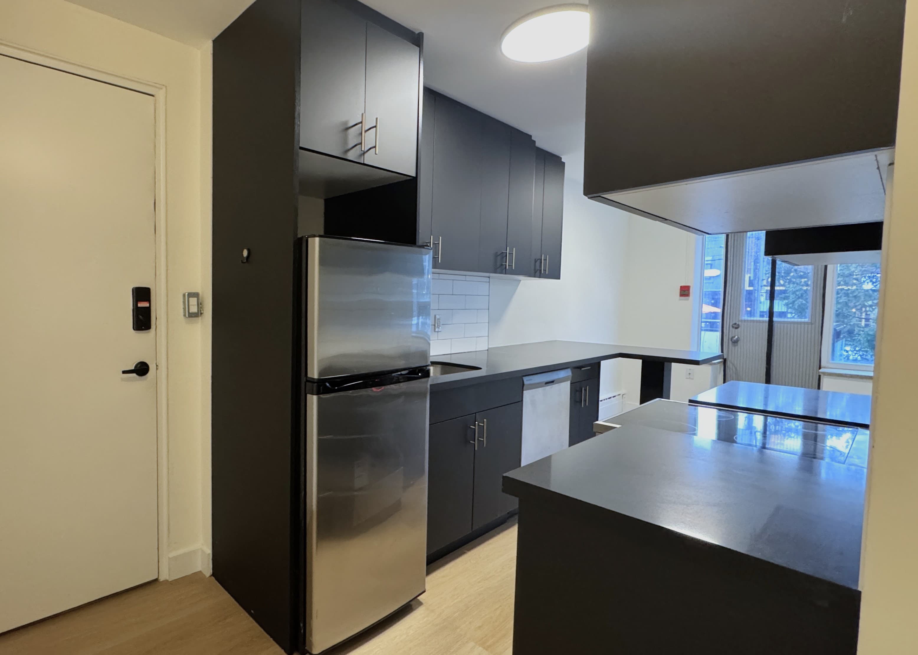 420 Eglinton Ave E - 301 - Photo 6