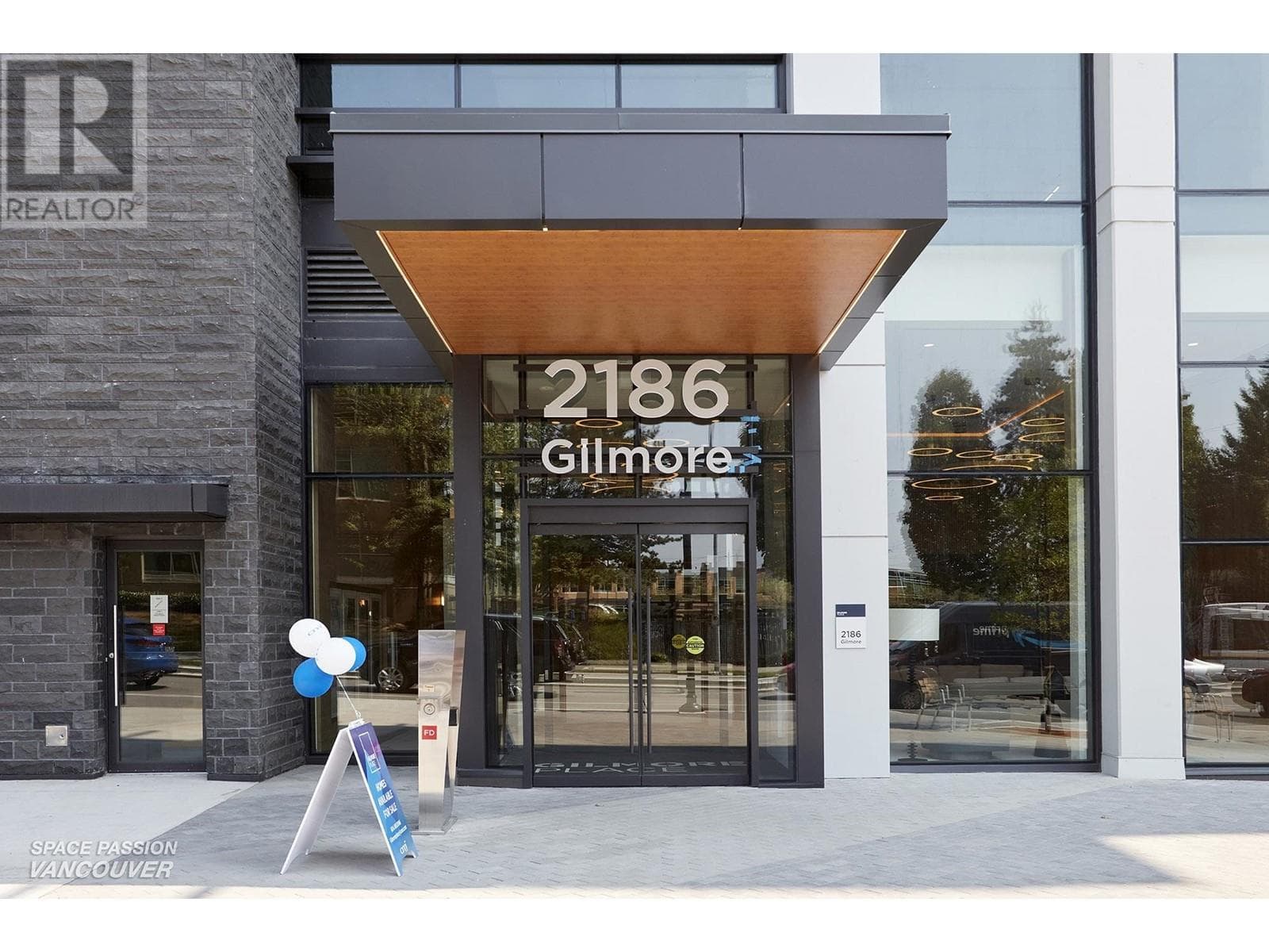 Gilmore Place - Photo 3