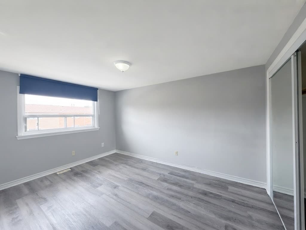 2830 Midland Ave - 48 - Photo 17