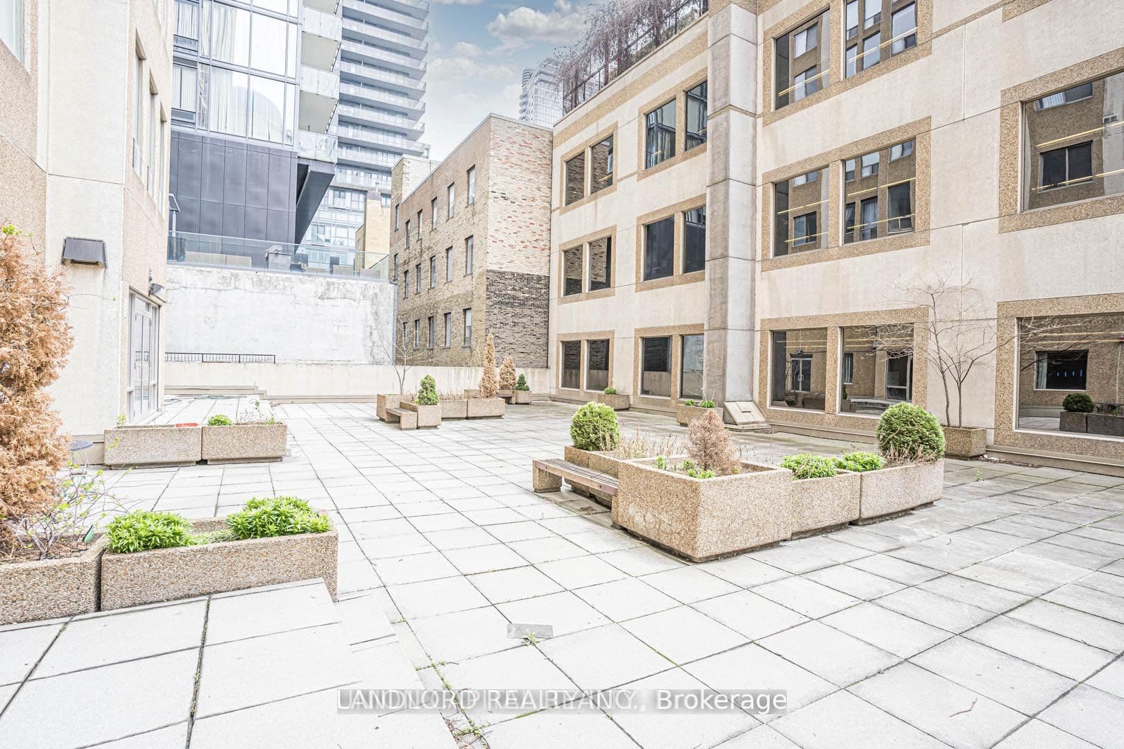 25 Grenville St - 2208 - Photo 18