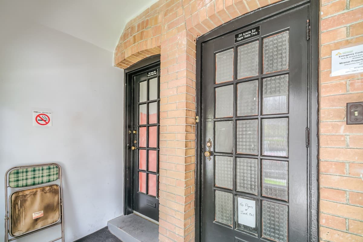 20 Acacia Rd - Upper - Photo 18