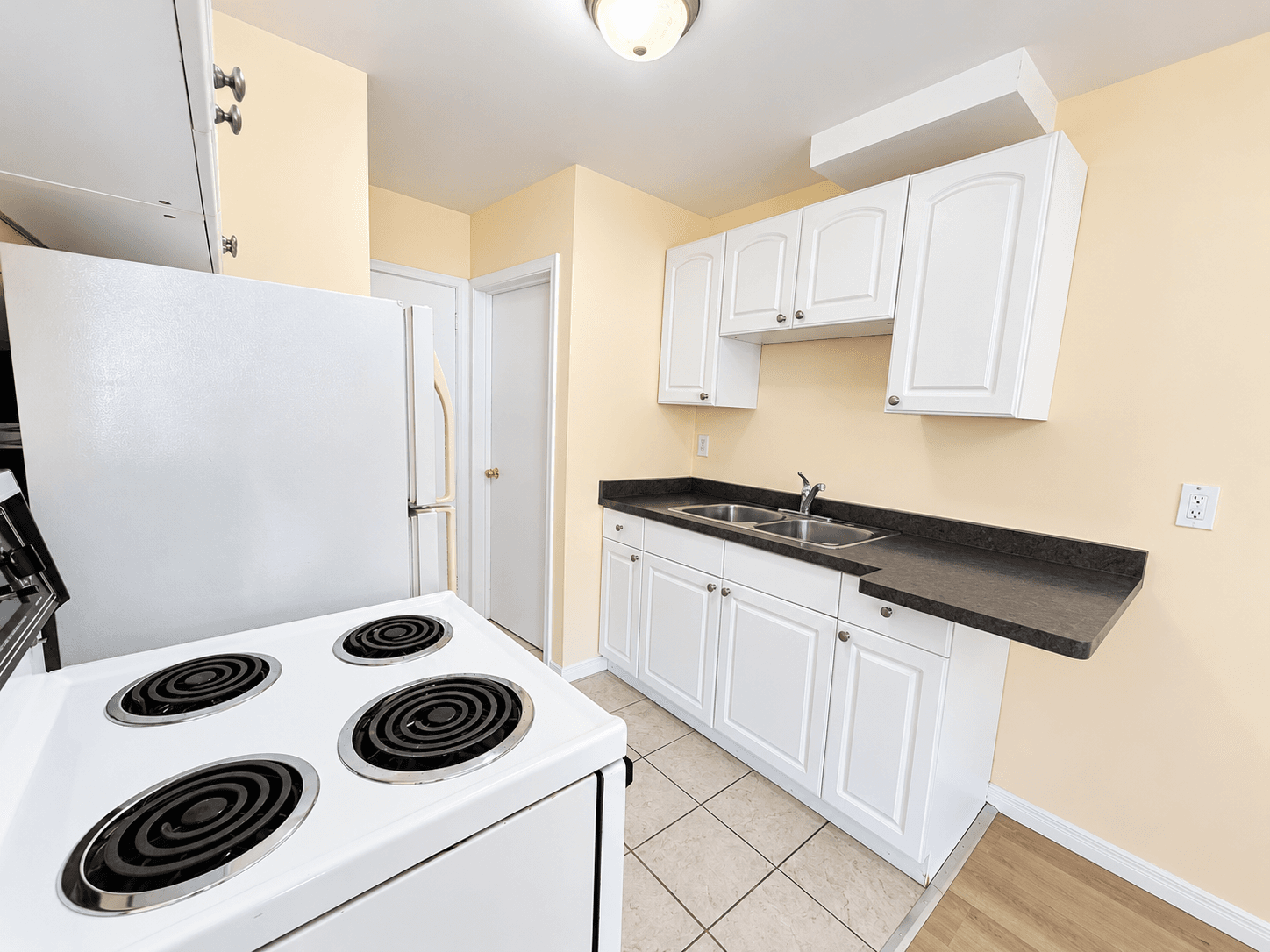 109 Emma St - A - Photo 8