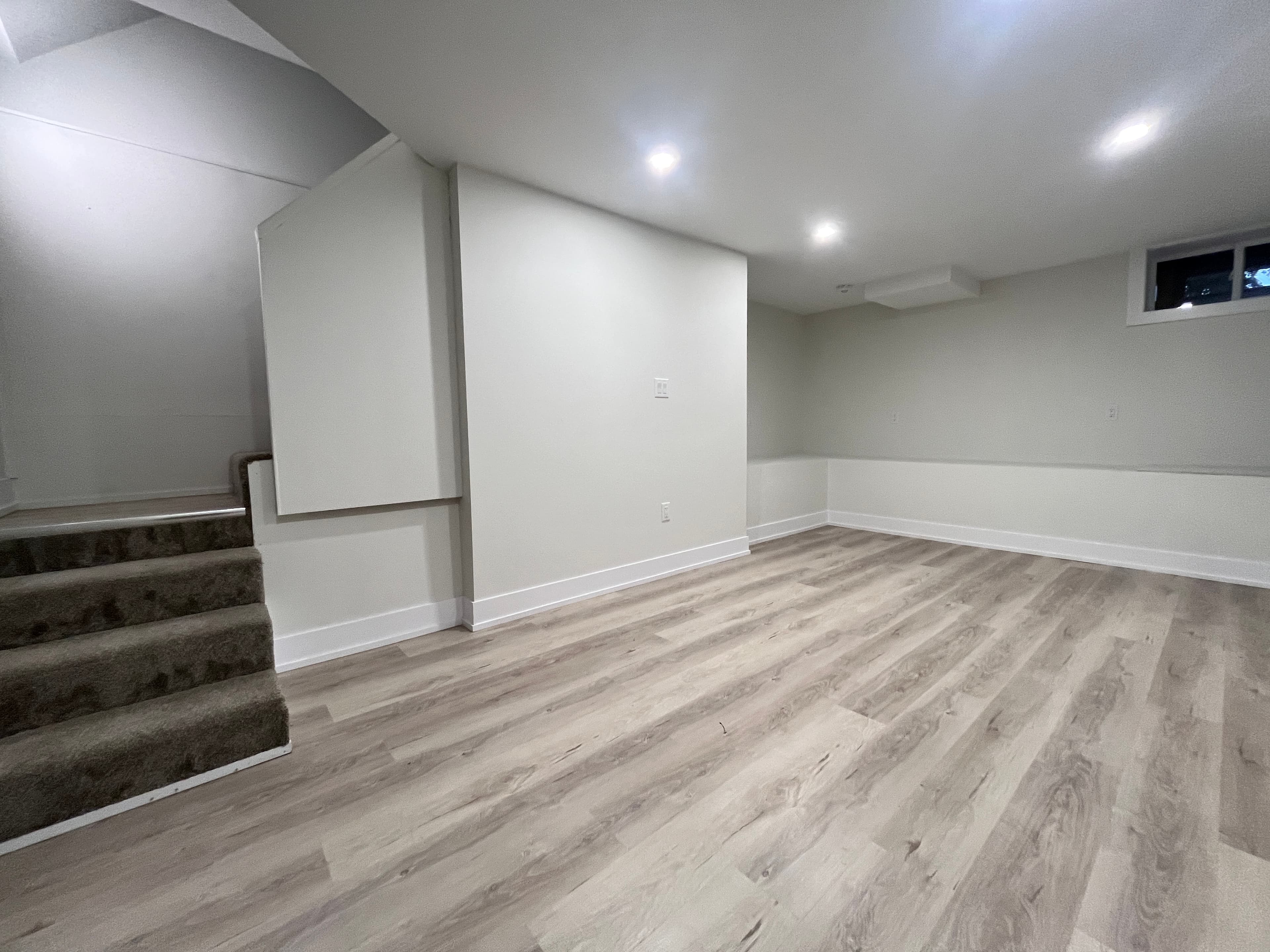 Bachelor Unit 33 Somerset Avenue - Photo 7