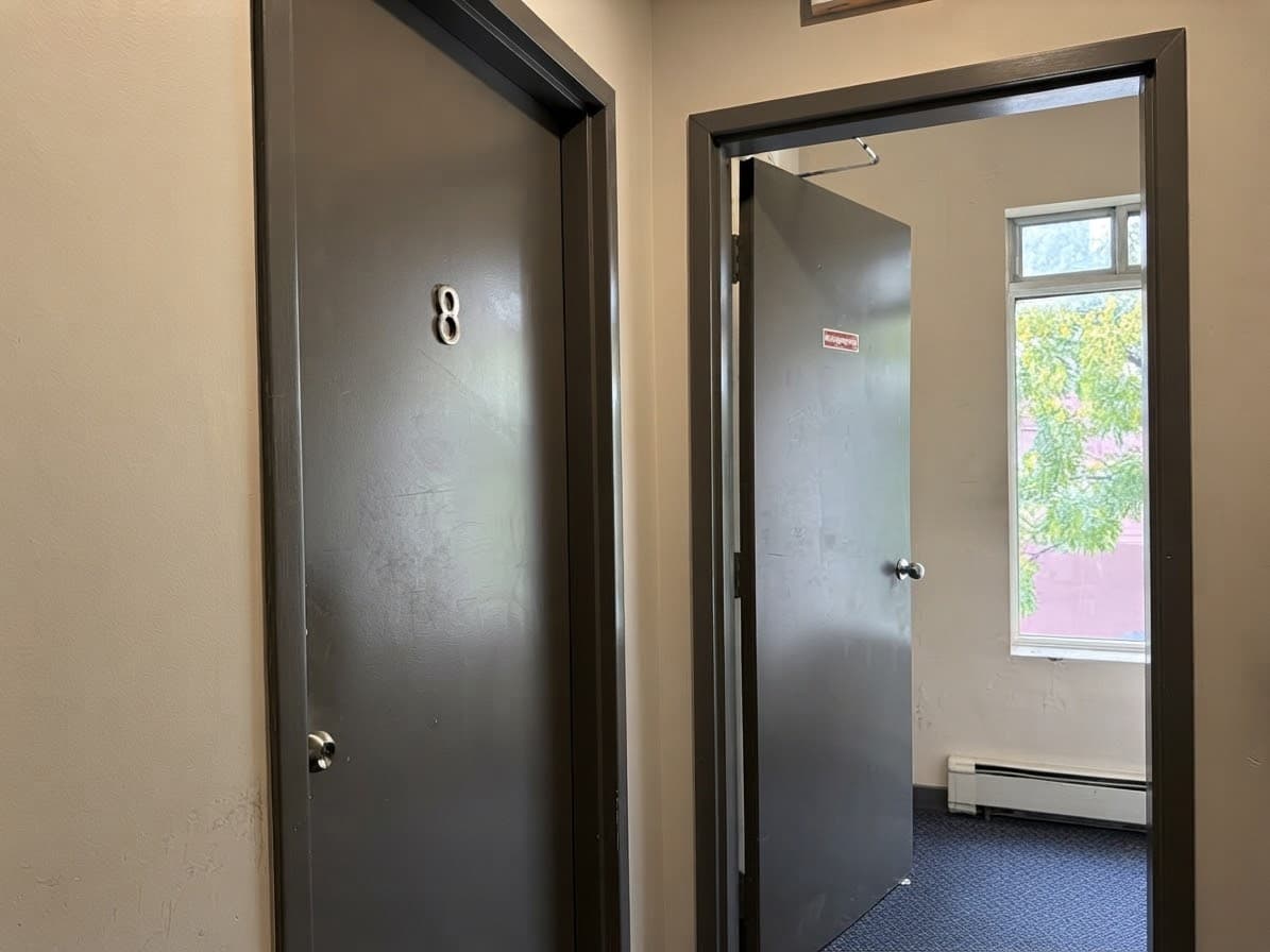 1225 Bloor S W - 8 - Photo 13