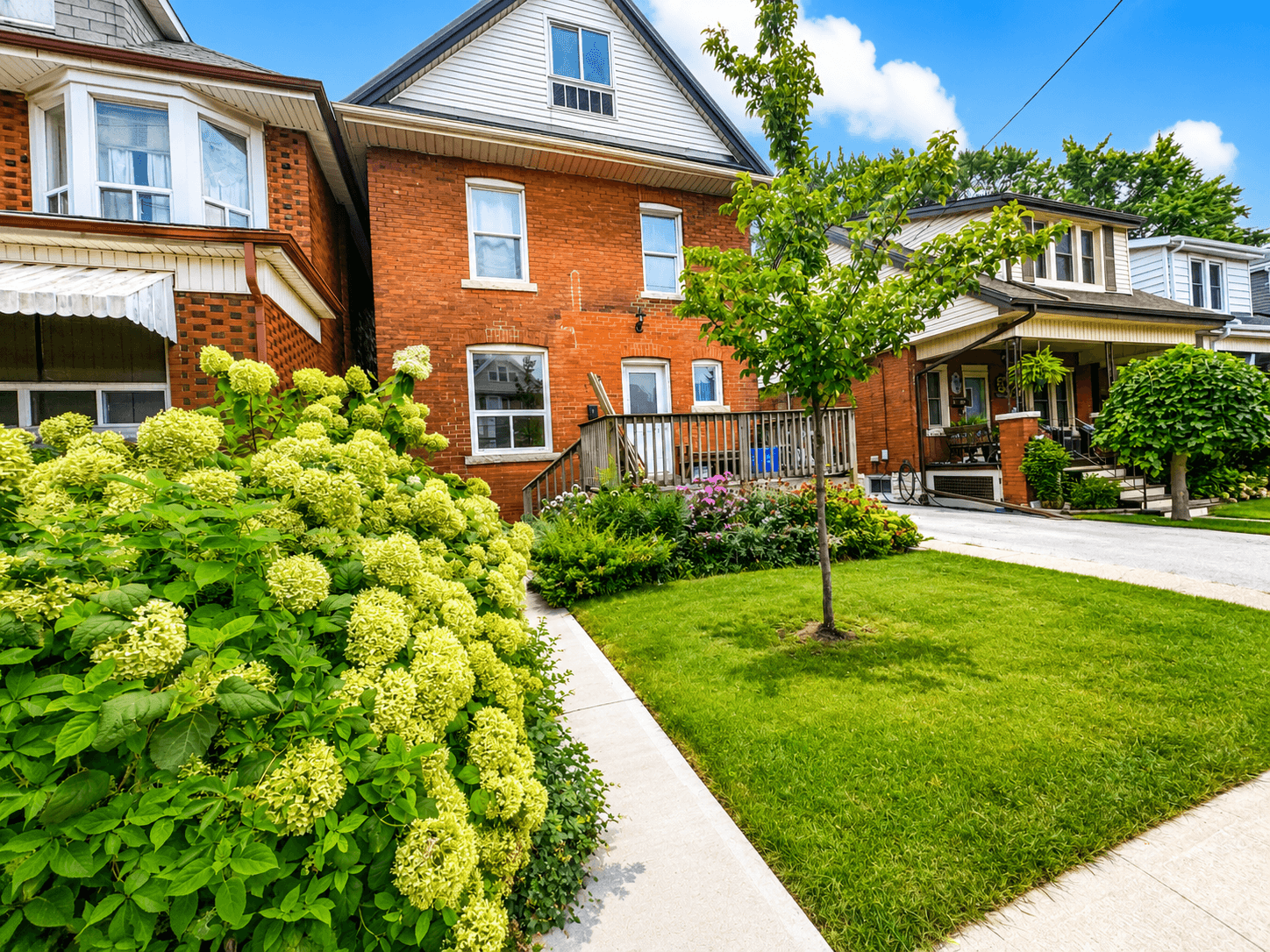 Unit 1 - 108 Kensington Ave N