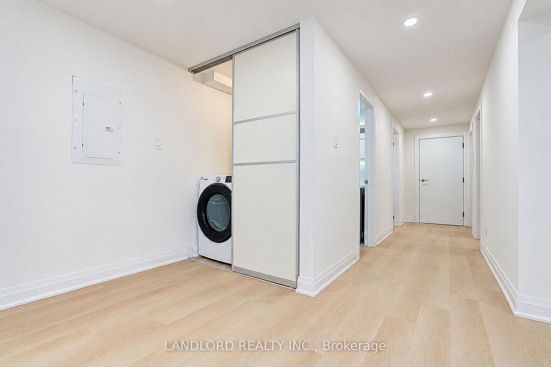 92 Neville Park Blvd - 4 - Photo 6