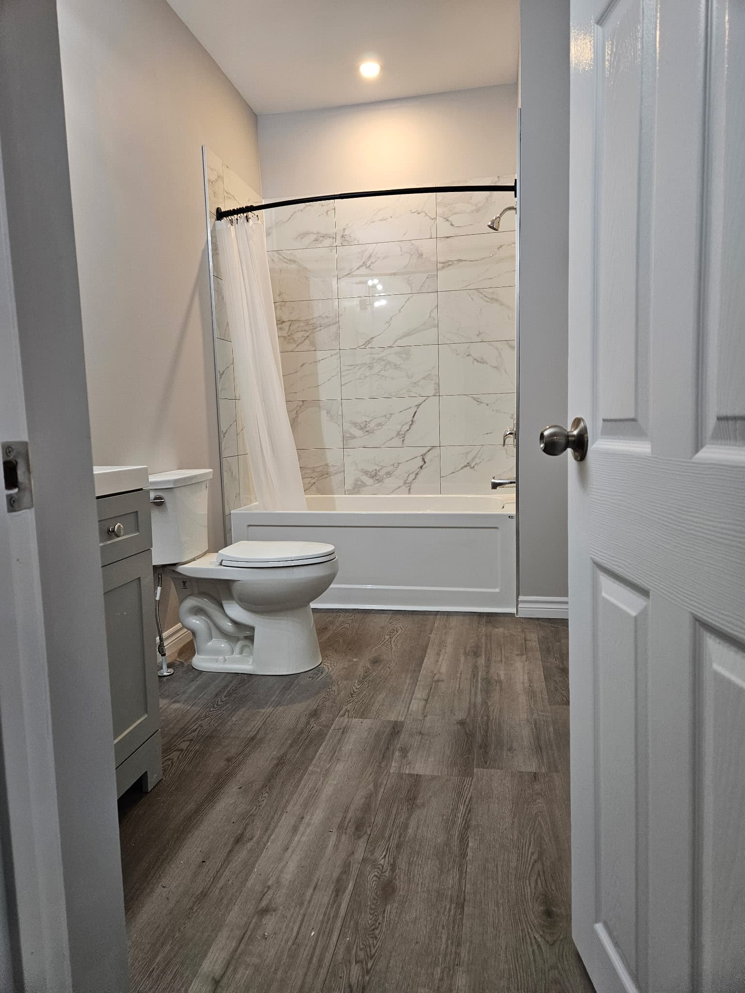 263 Bethune Street - Photo 5