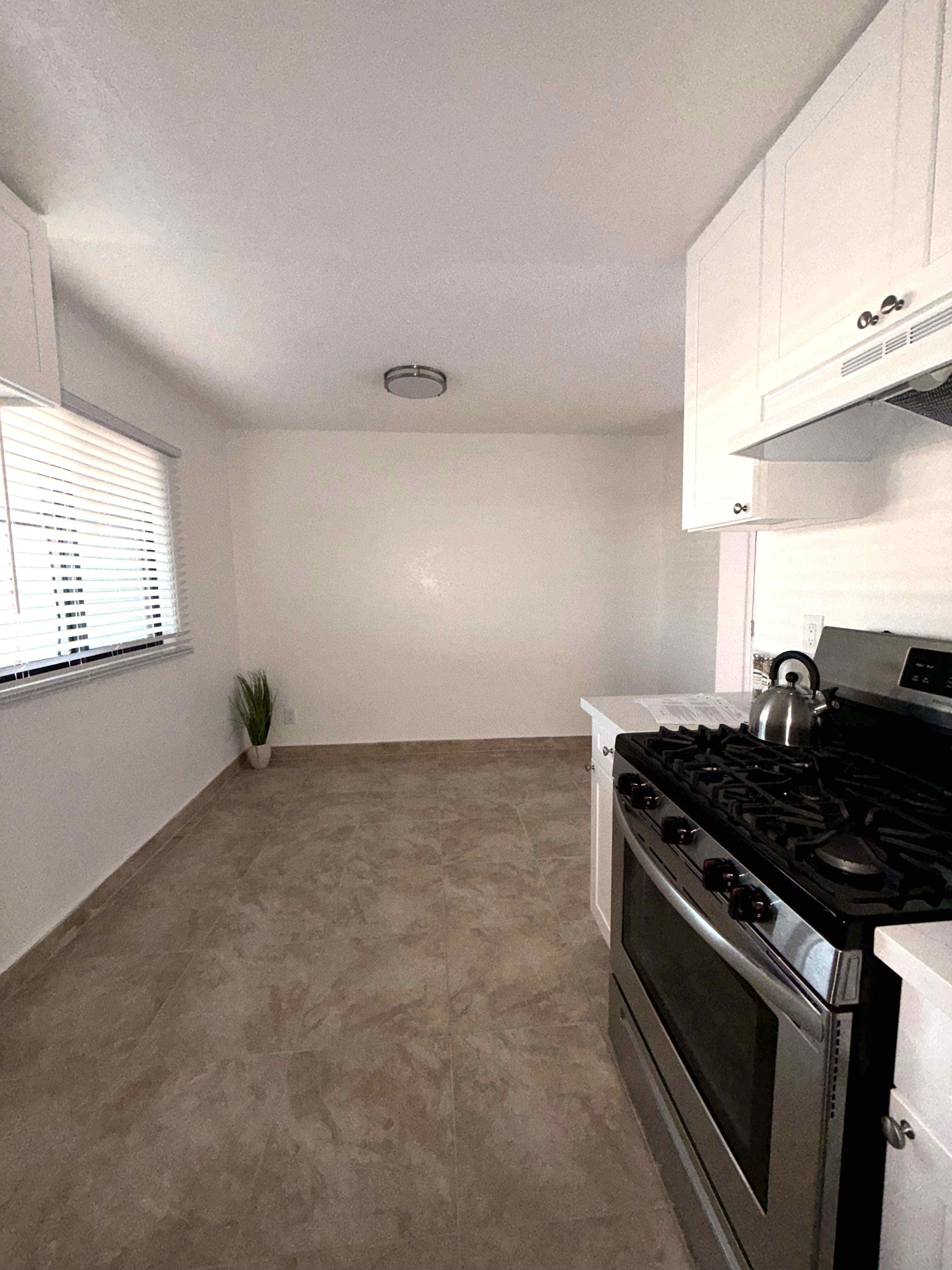 13490 Foothill 2BR 2BA - Photo 2