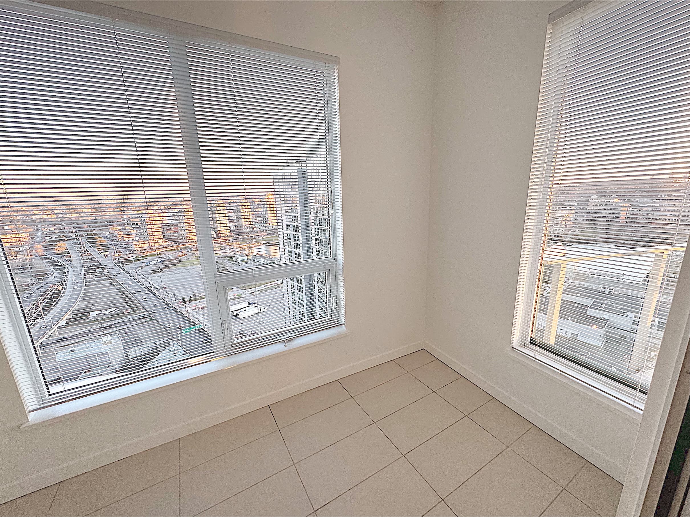 Aquilini Centre West - 1511 - Photo 3