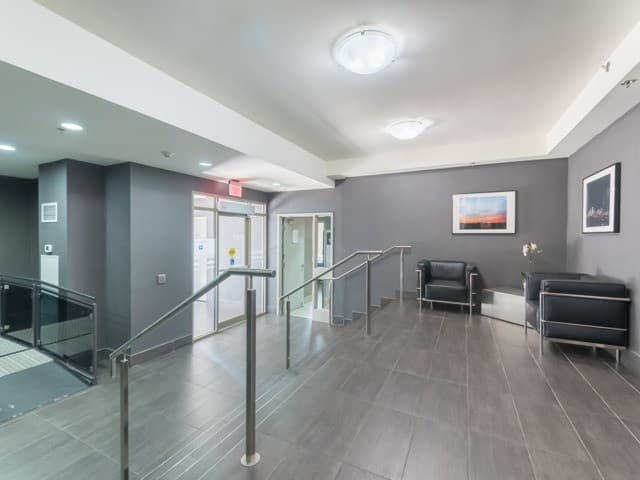 816 Lansdowne Ave - 306 - Photo 22