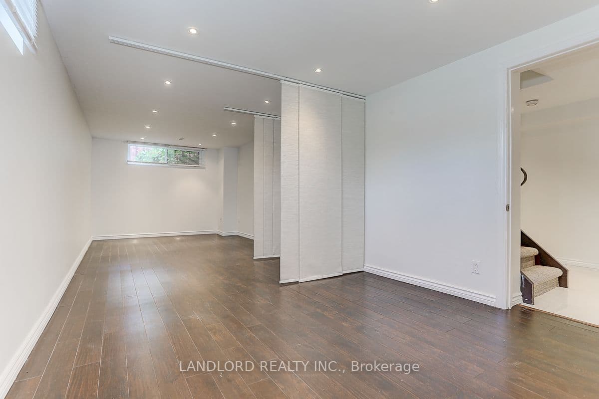 21 Pineway Blvd - Photo 28