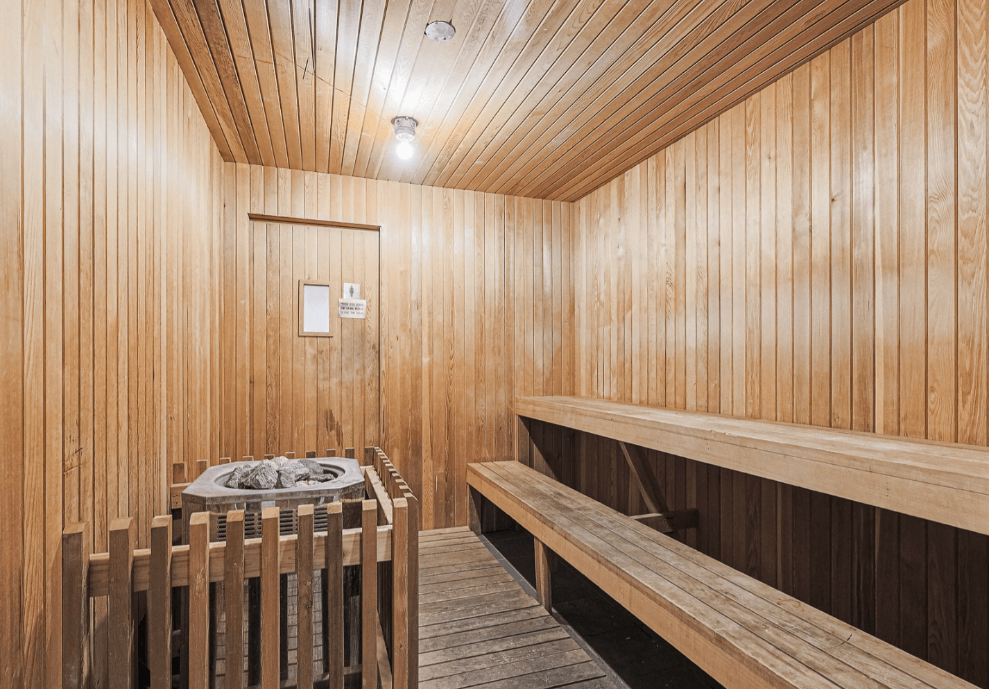 555 Yonge St - 703 - Photo 13