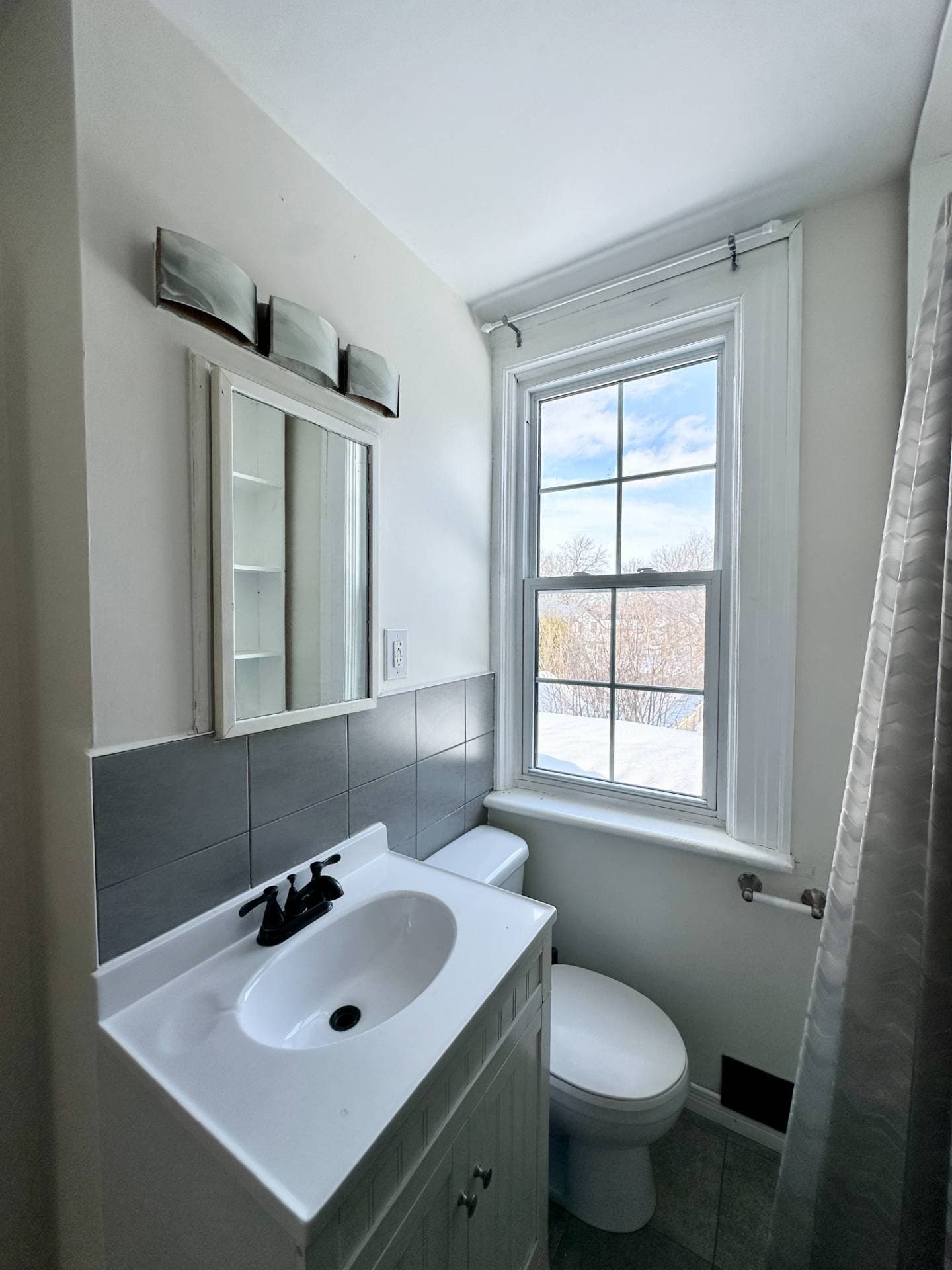 74 Adelaide St - Photo 8