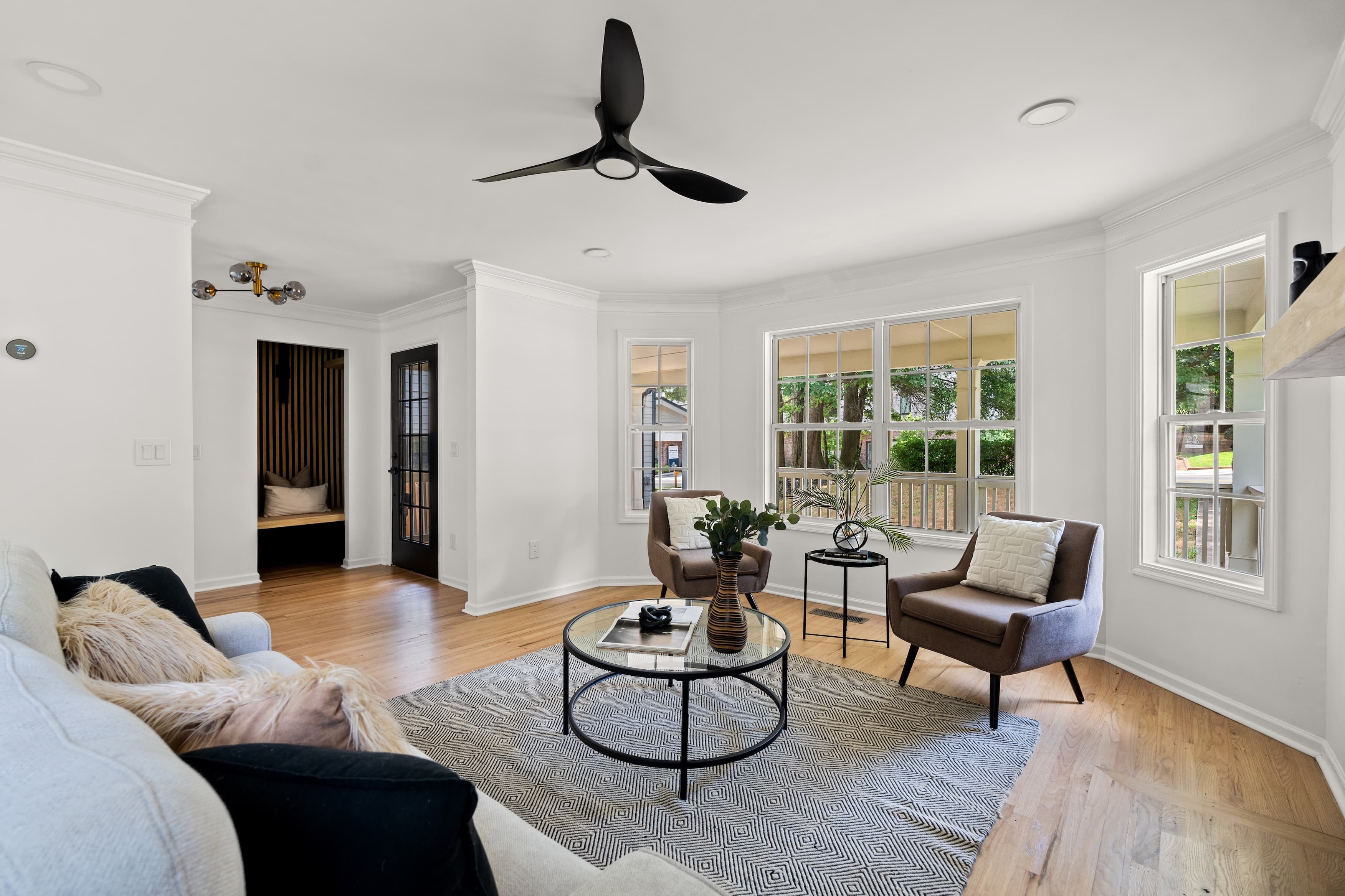 1232 Memorial - Photo 7