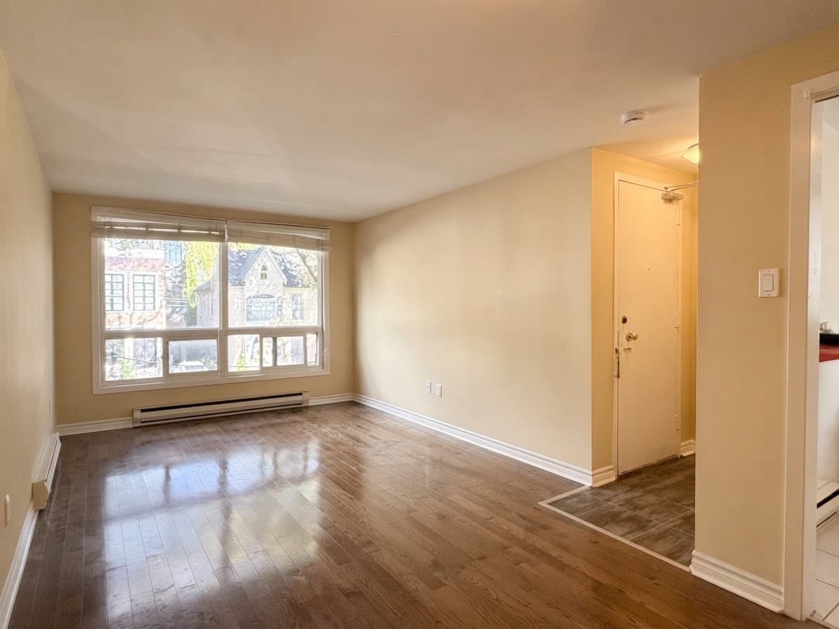 176 Howland Ave - 201 - Photo 6