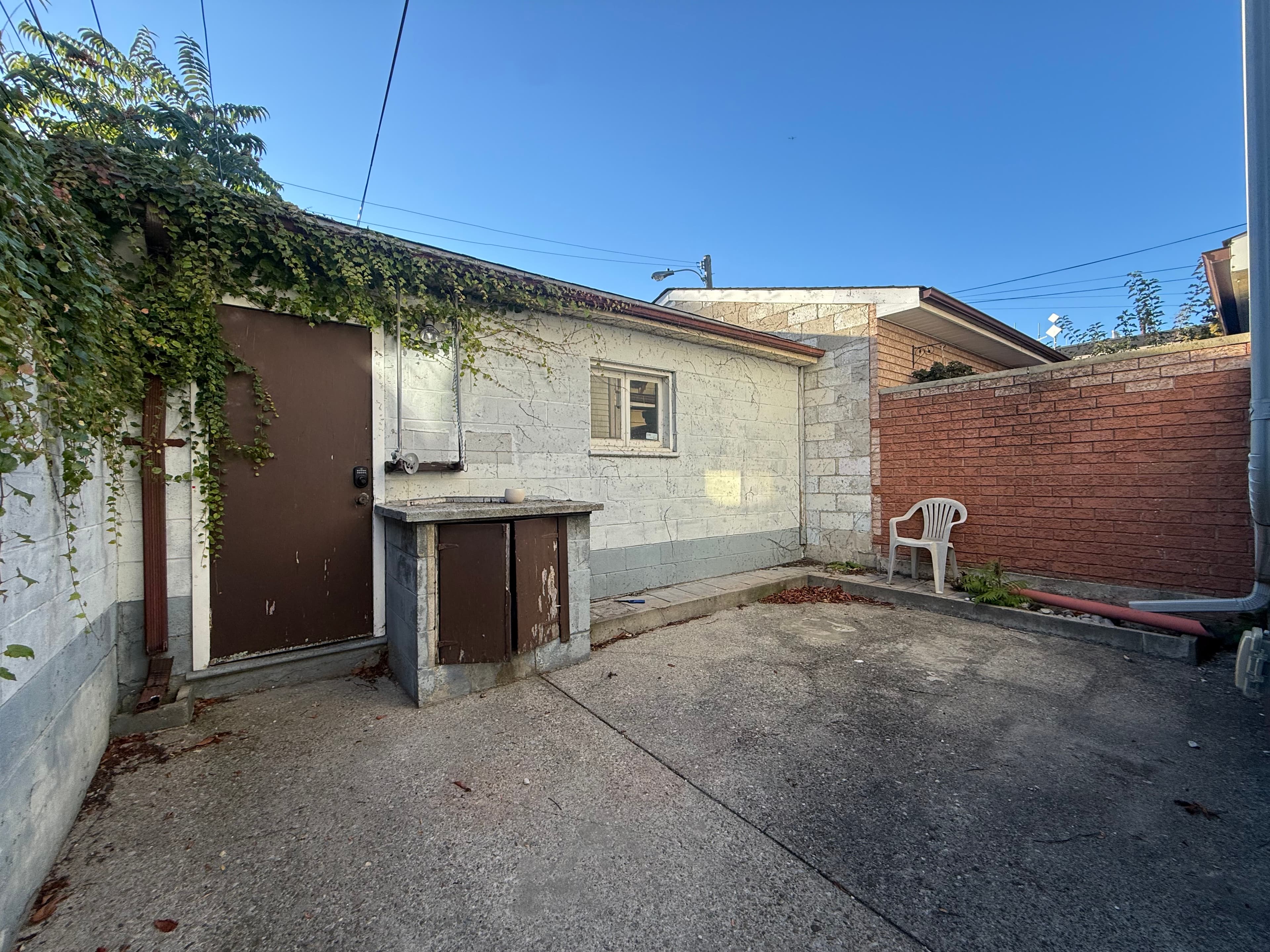 Upper - 322 Dovercourt Road Toronto Ontario M6J 3E3 - Photo 12