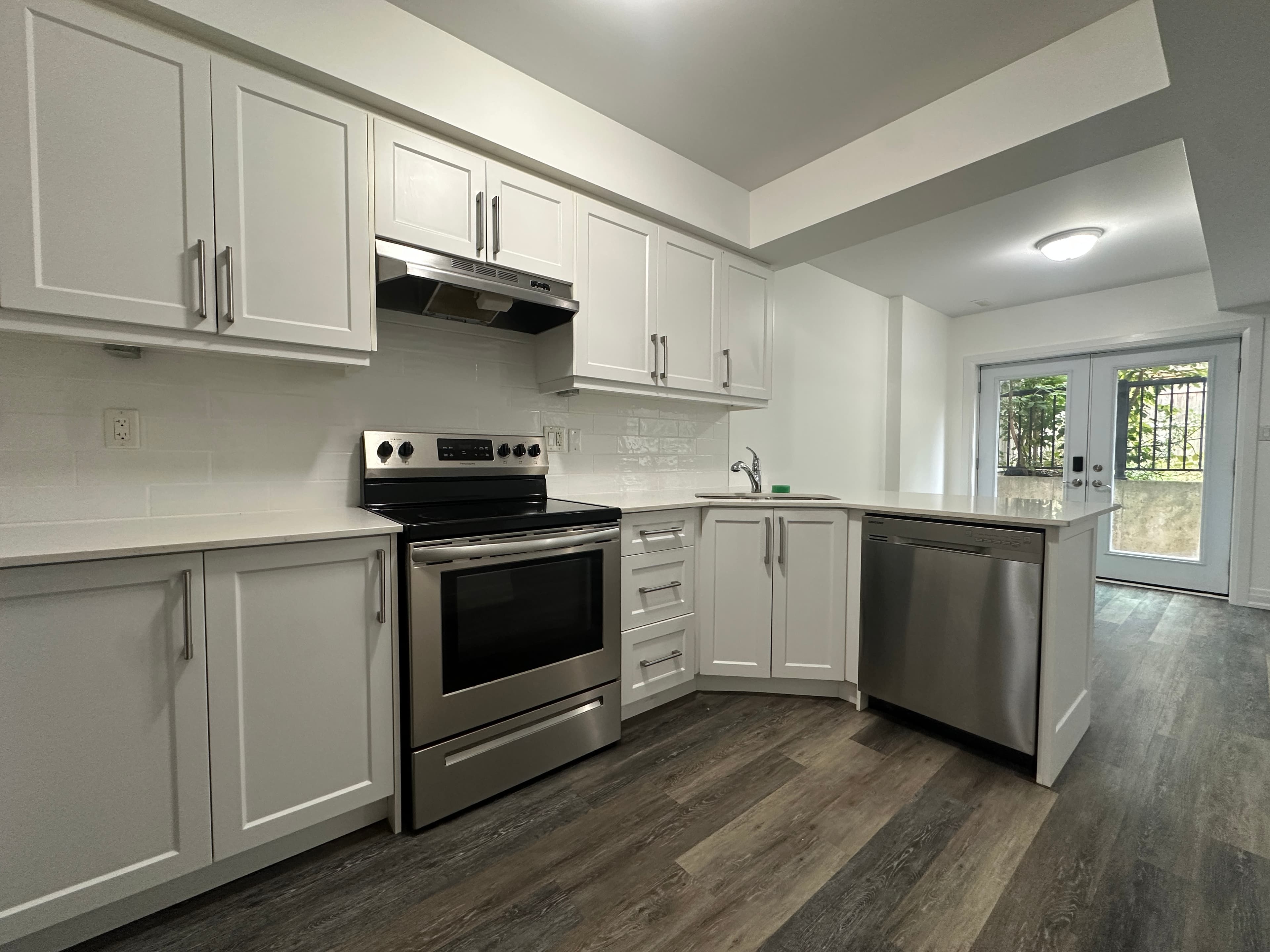 84 Farewell St - Unit 3 - Photo 2
