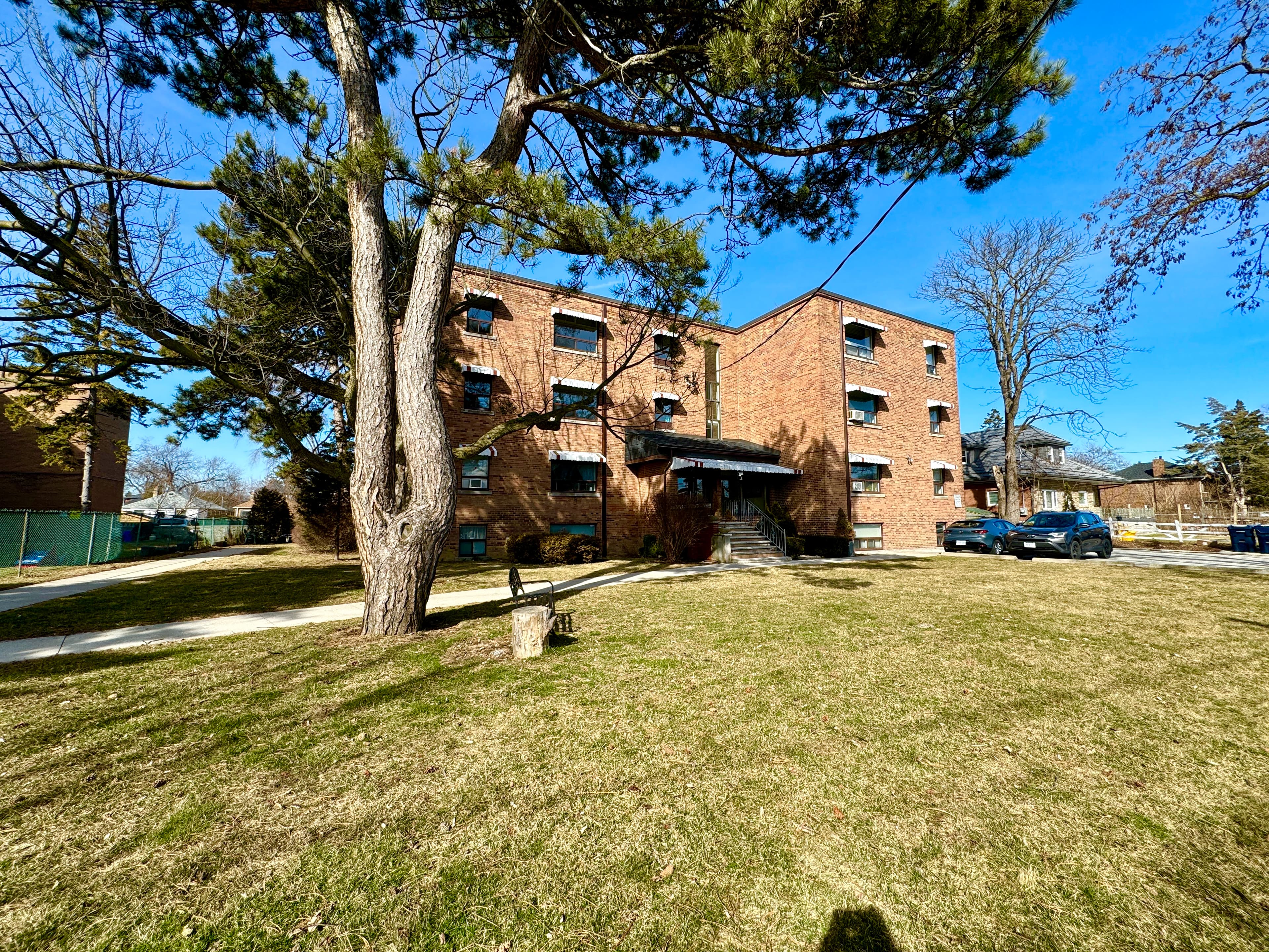 2696 Lake Shore Blvd W - 11 - Photo 19