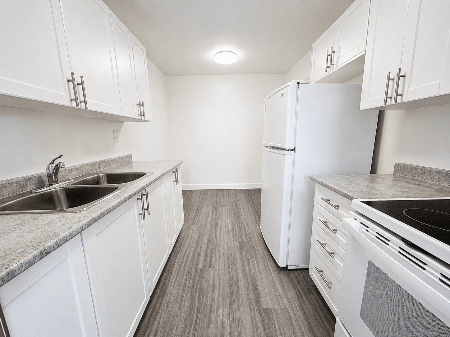 1 bedroom - 200 London Rd Sarnia ON N7T 7S9 - Photo 4