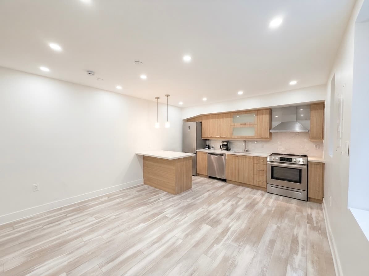 240 Durie St - 206 - Photo 2