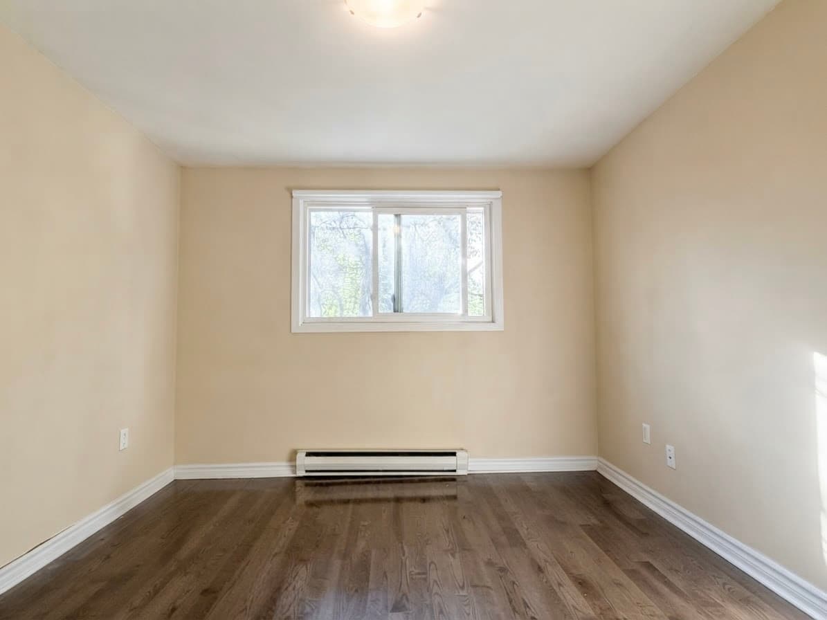 176 Howland Ave - 201 - Photo 15