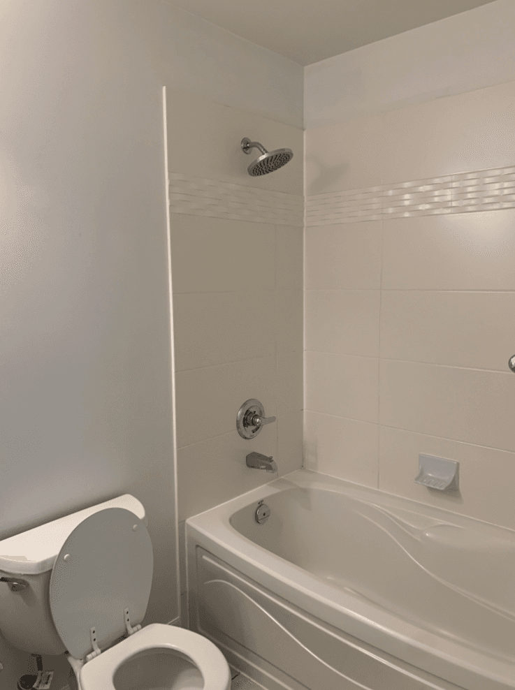 12 Yonge St -2010 - Photo 17