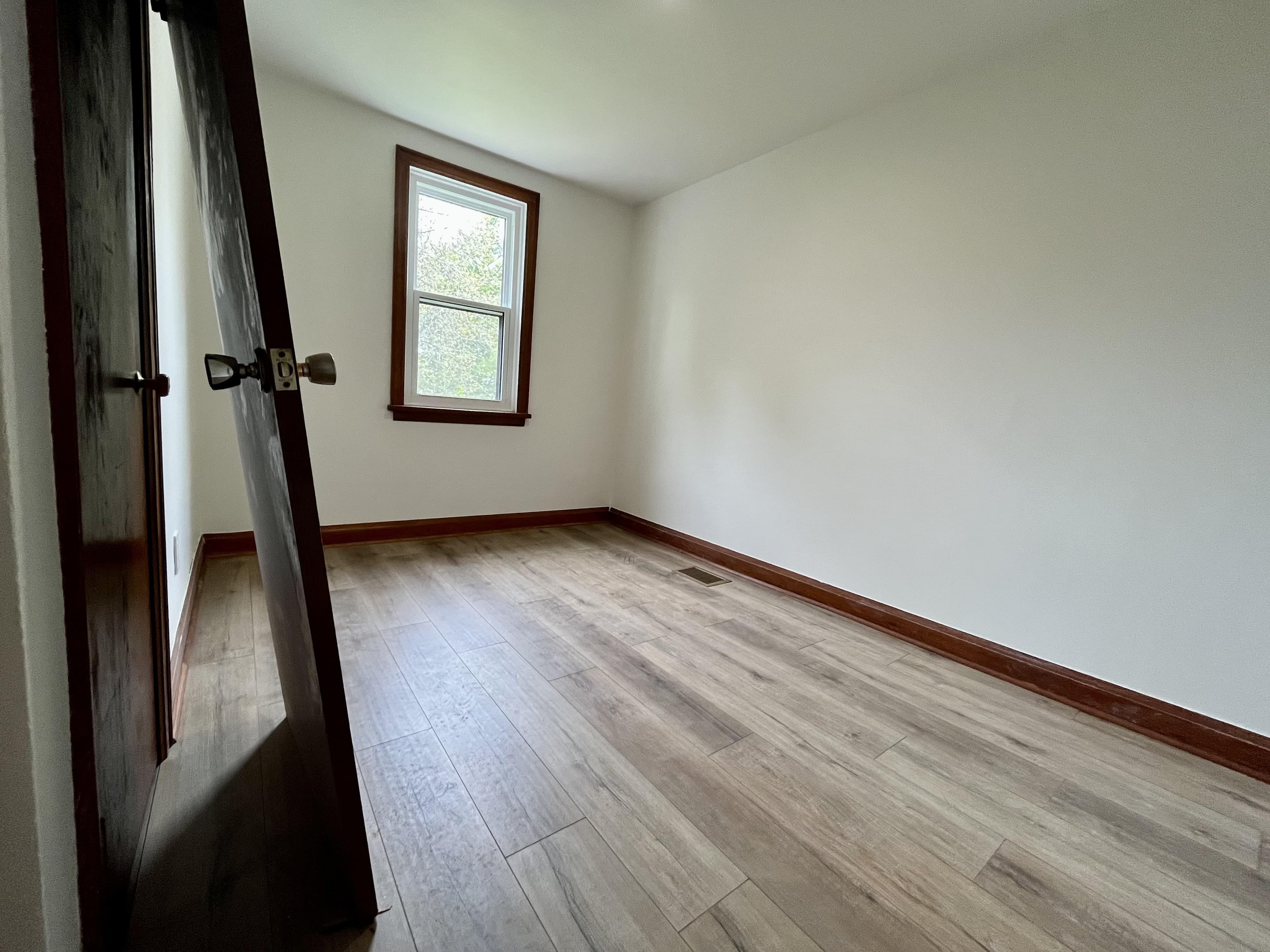 Main Floor - 34 Hodge St Thunder Bay ON P7B 4H1 - Photo 12