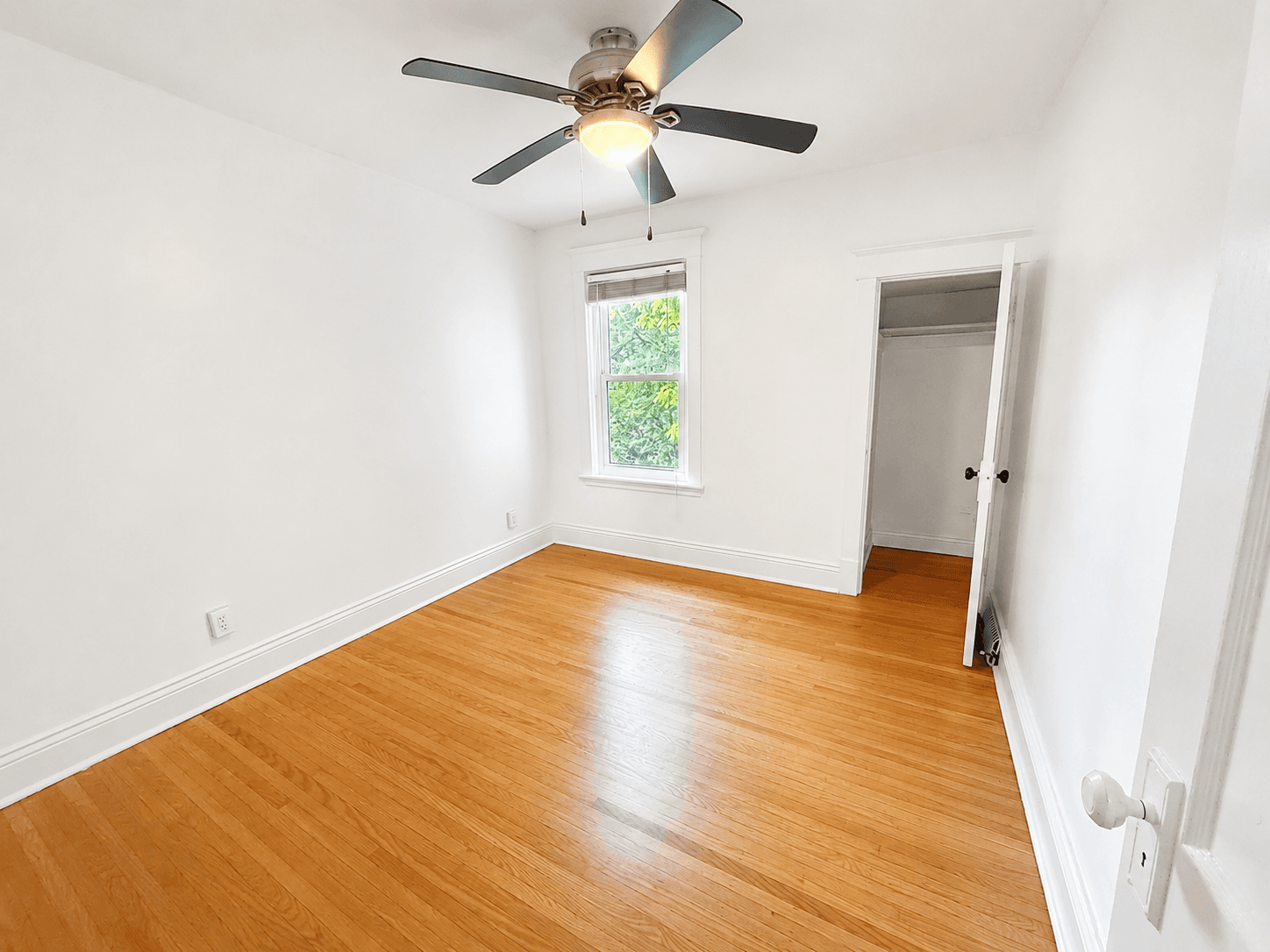 272 Stinson Crescent - Unit 1 - Photo 16