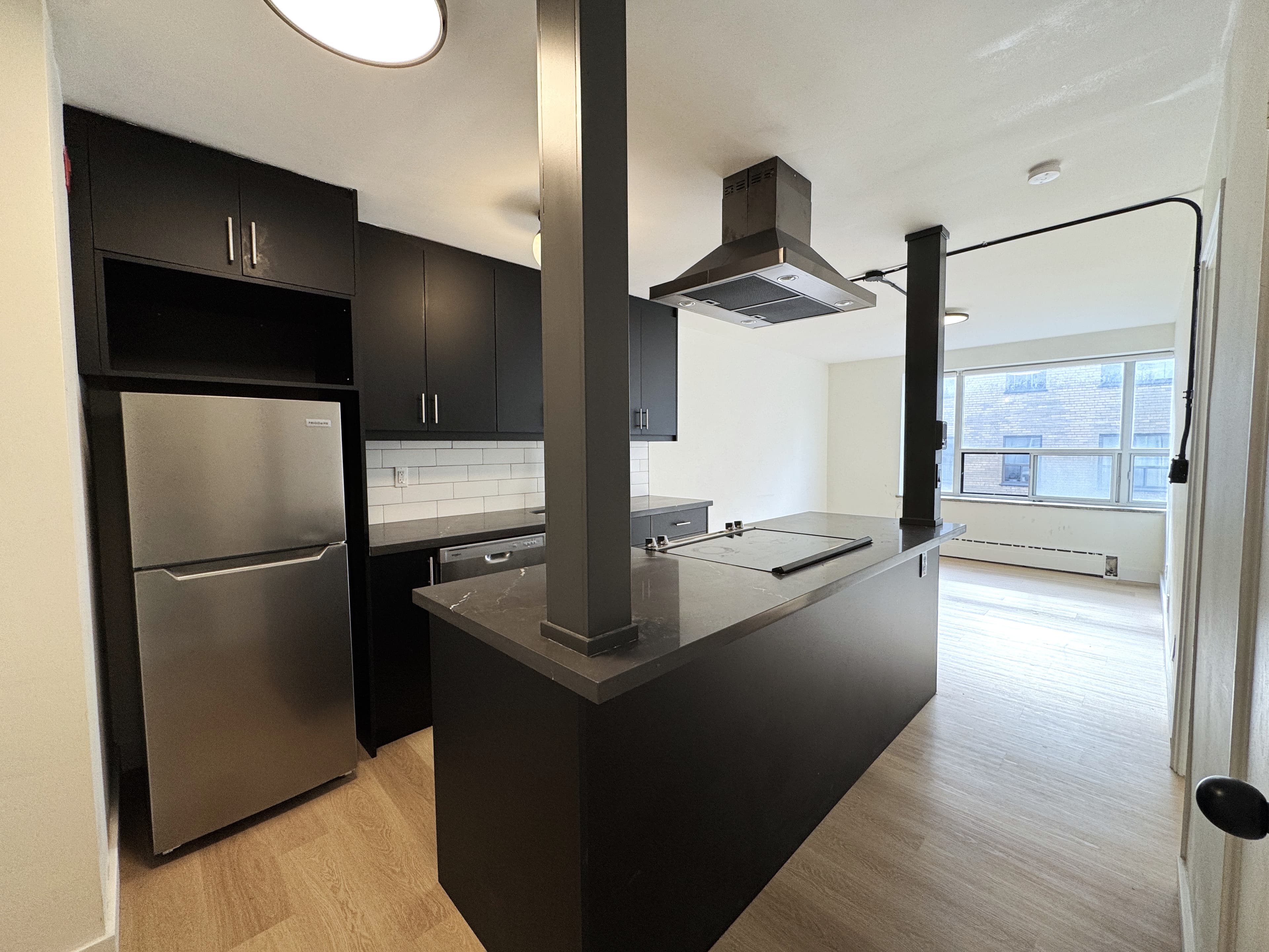 420 Eglinton Ave E - 508 - Photo 3
