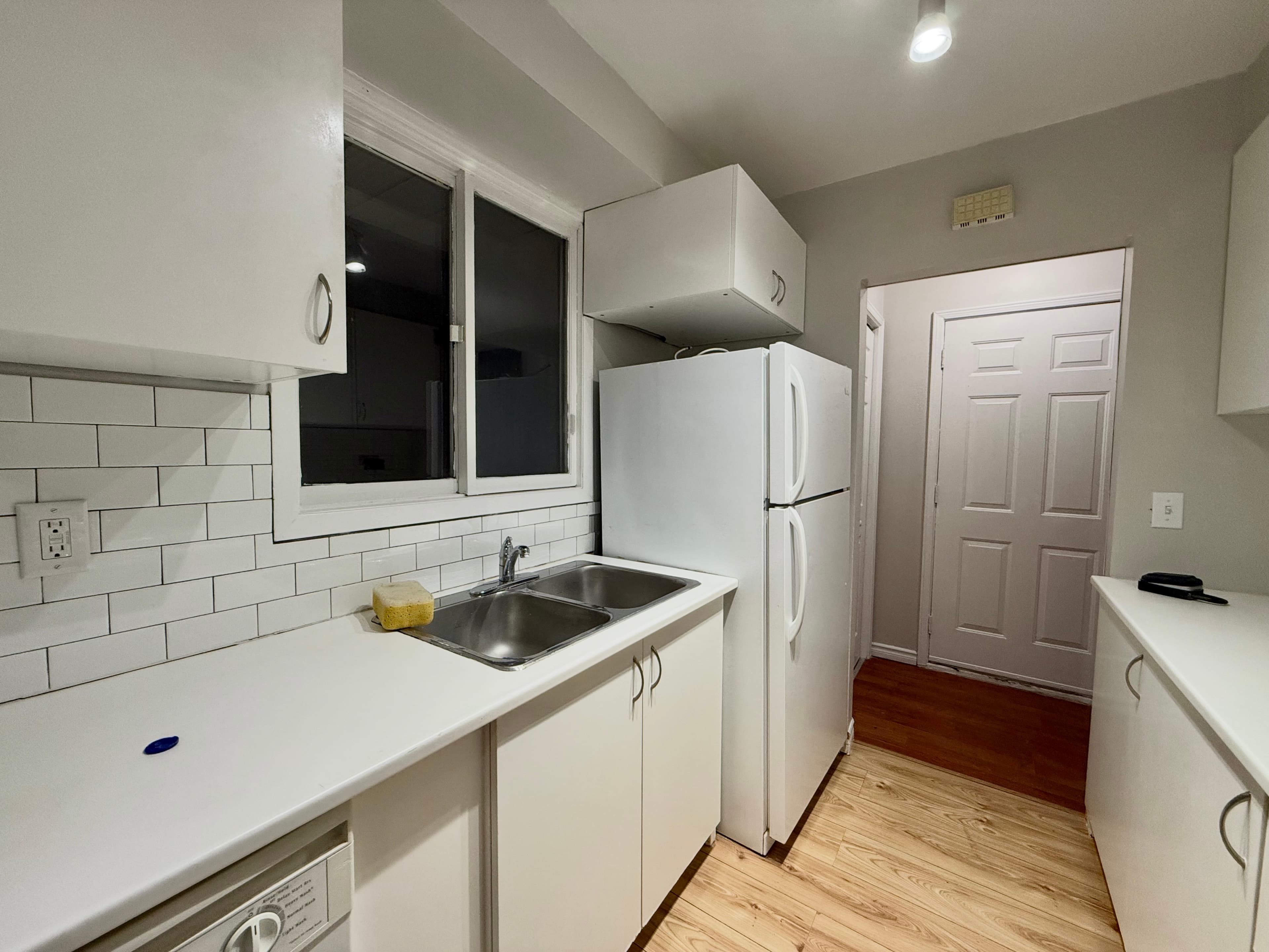 141 Adis Ave Hamilton ON L9C 6T9 - Photo 4