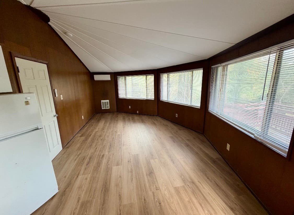31 Aurora Drive - Photo 2