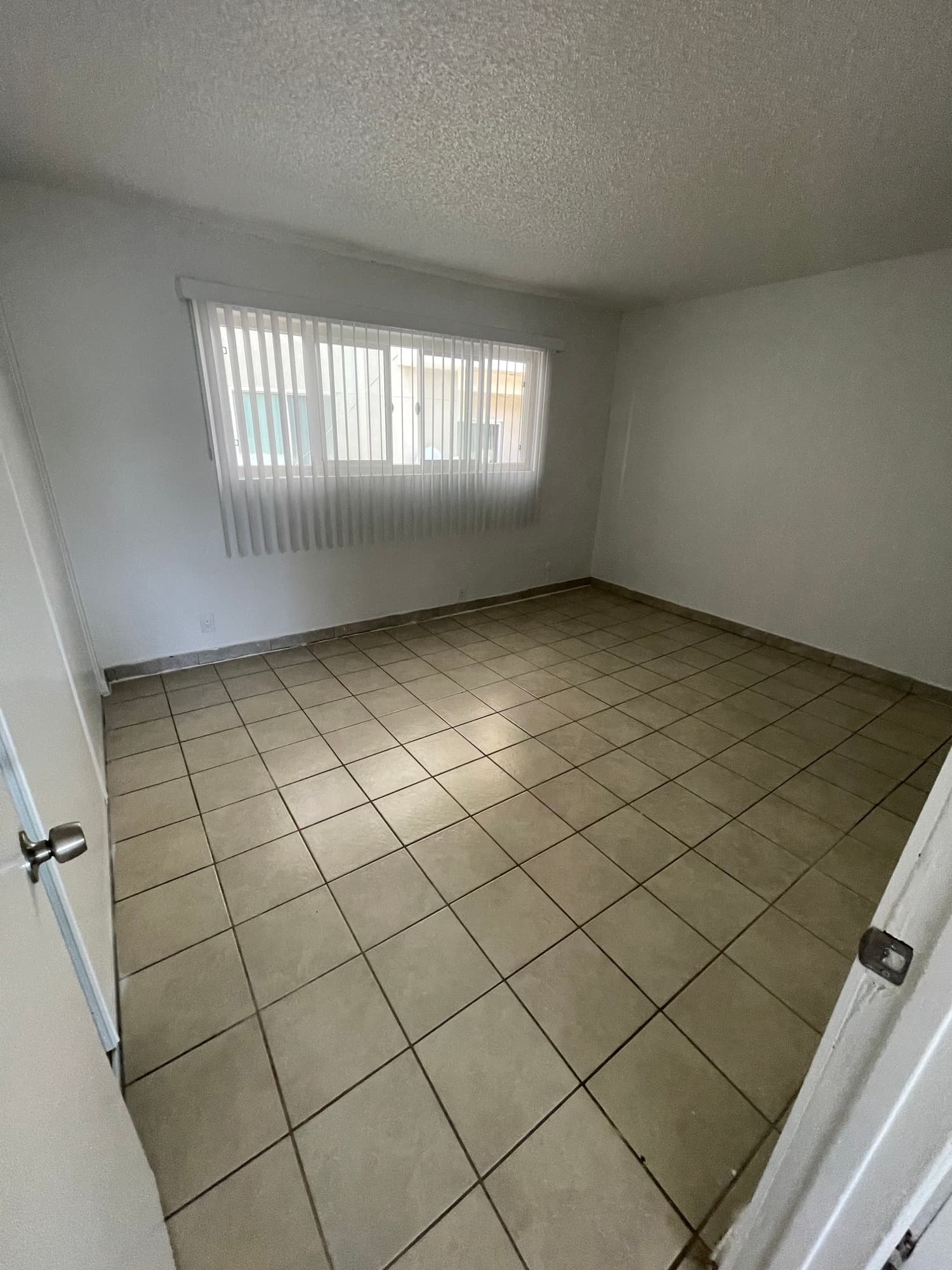 7512 Vineland 1BR 1 BA - Photo 3