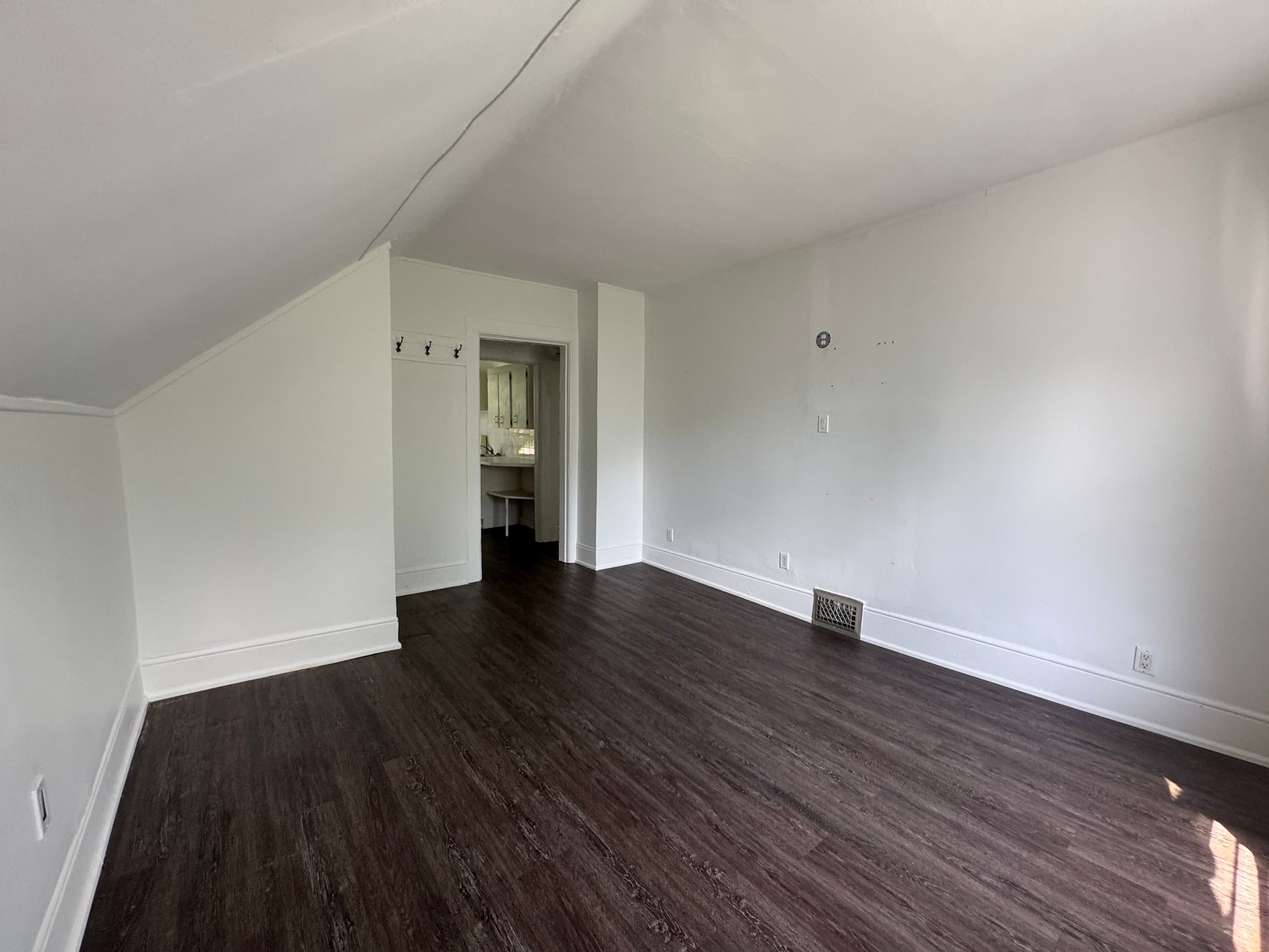 2-4 Peel St Barrie Ontario L4M3K8 - Photo 6