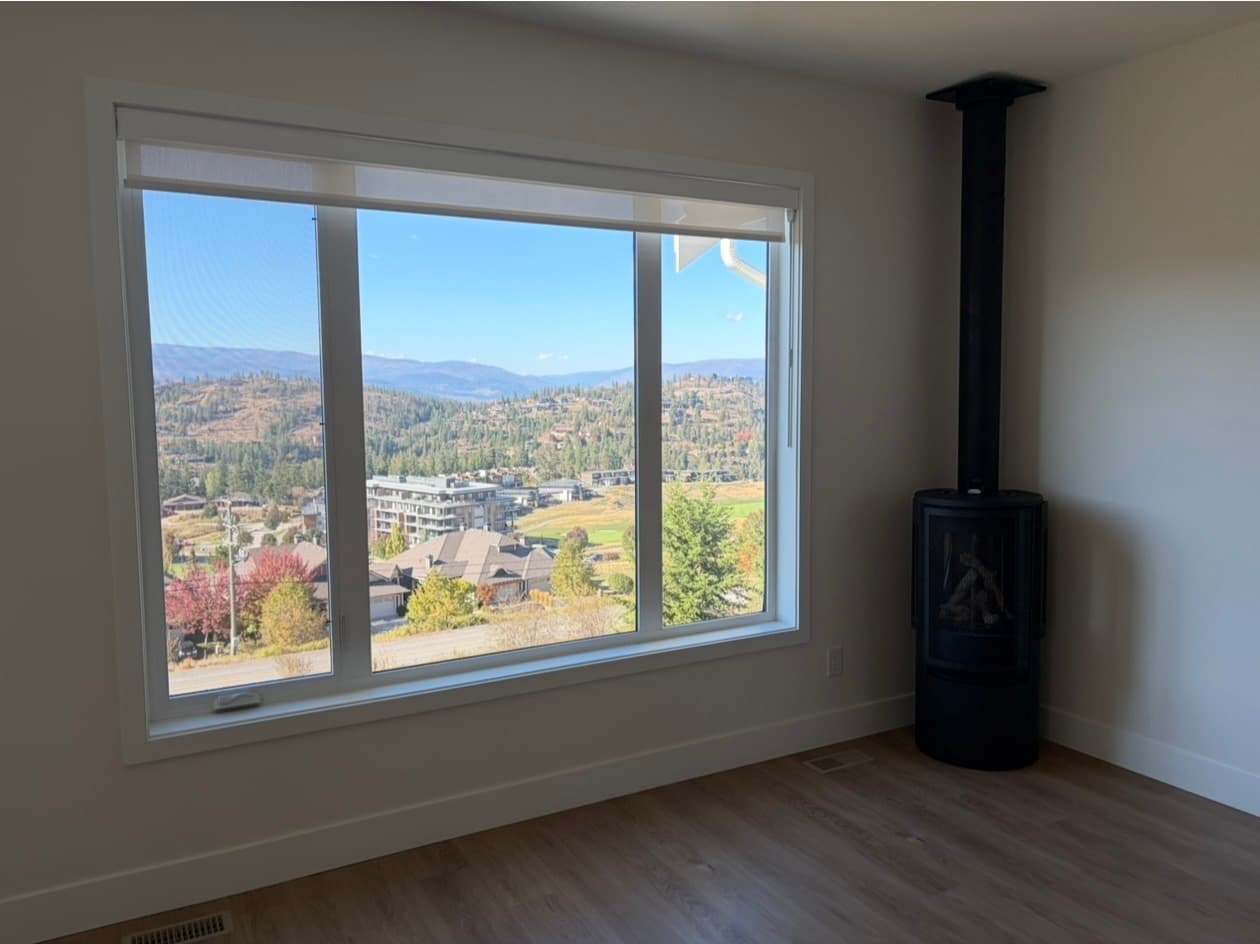 Luxury 3-Bed Townhome - Predator Ridge/Vernon - Annual/Monthly Lease - Available Now - Photo 4