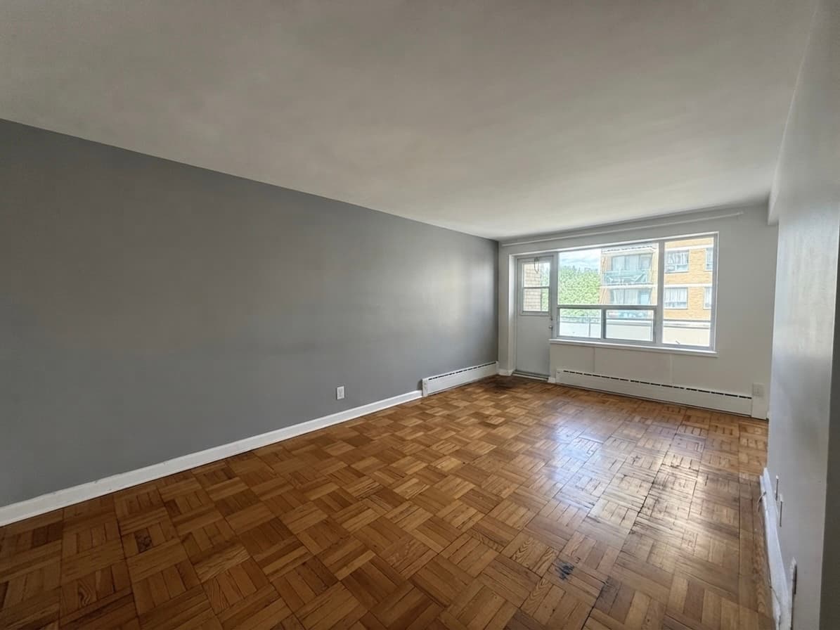420 Eglinton Ave E - 406 - Photo 4