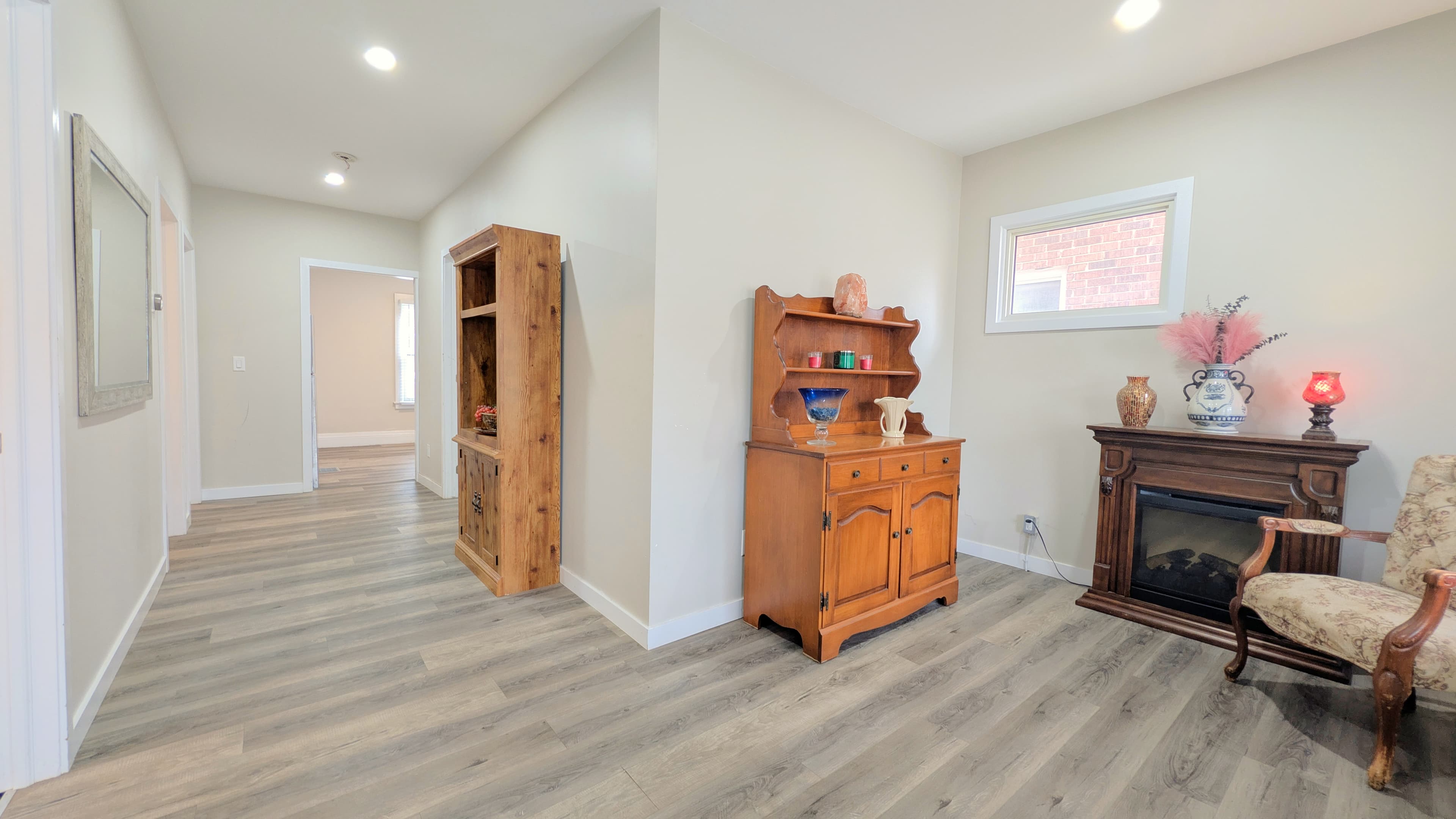 1580 Dufferin - Main - Photo 14