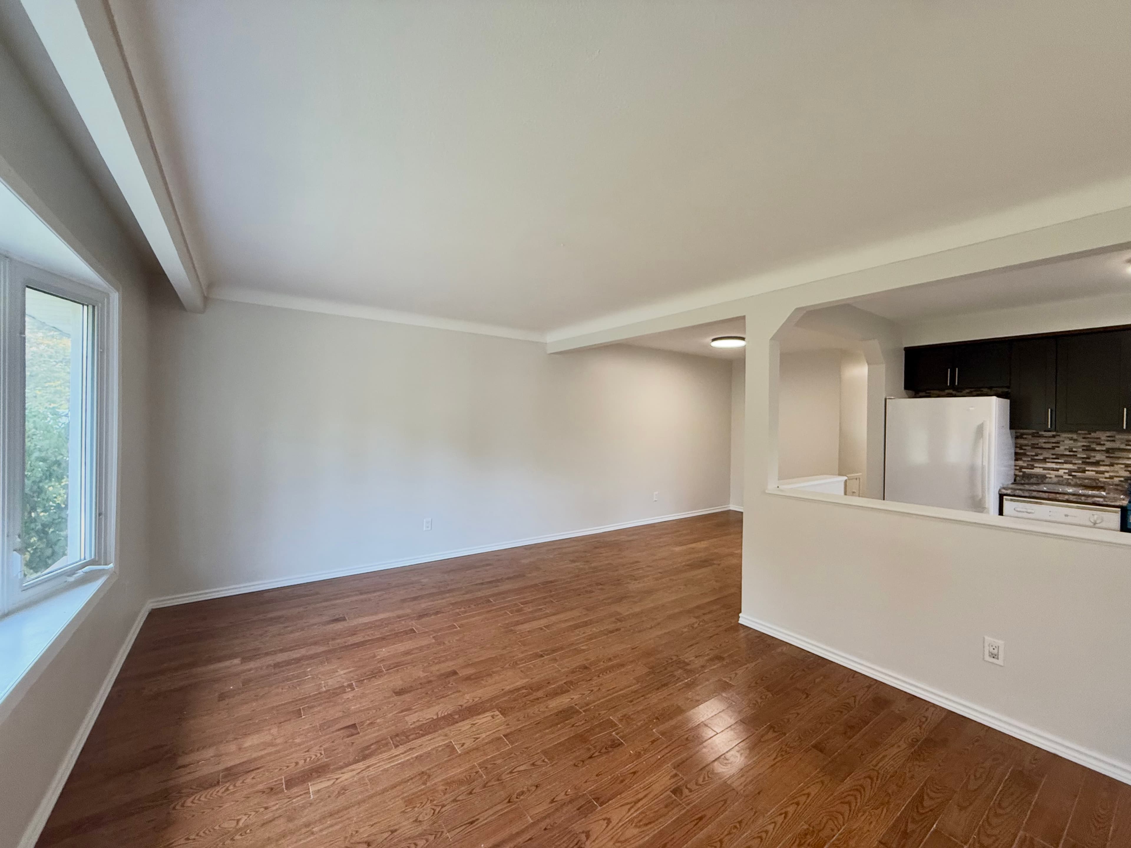 48 Lakehurst Drive St Catharines Ontario L2N4C2 - Photo 5