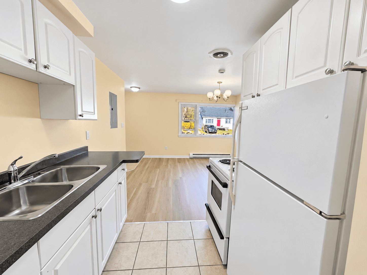 109 Emma St - A - Photo 9