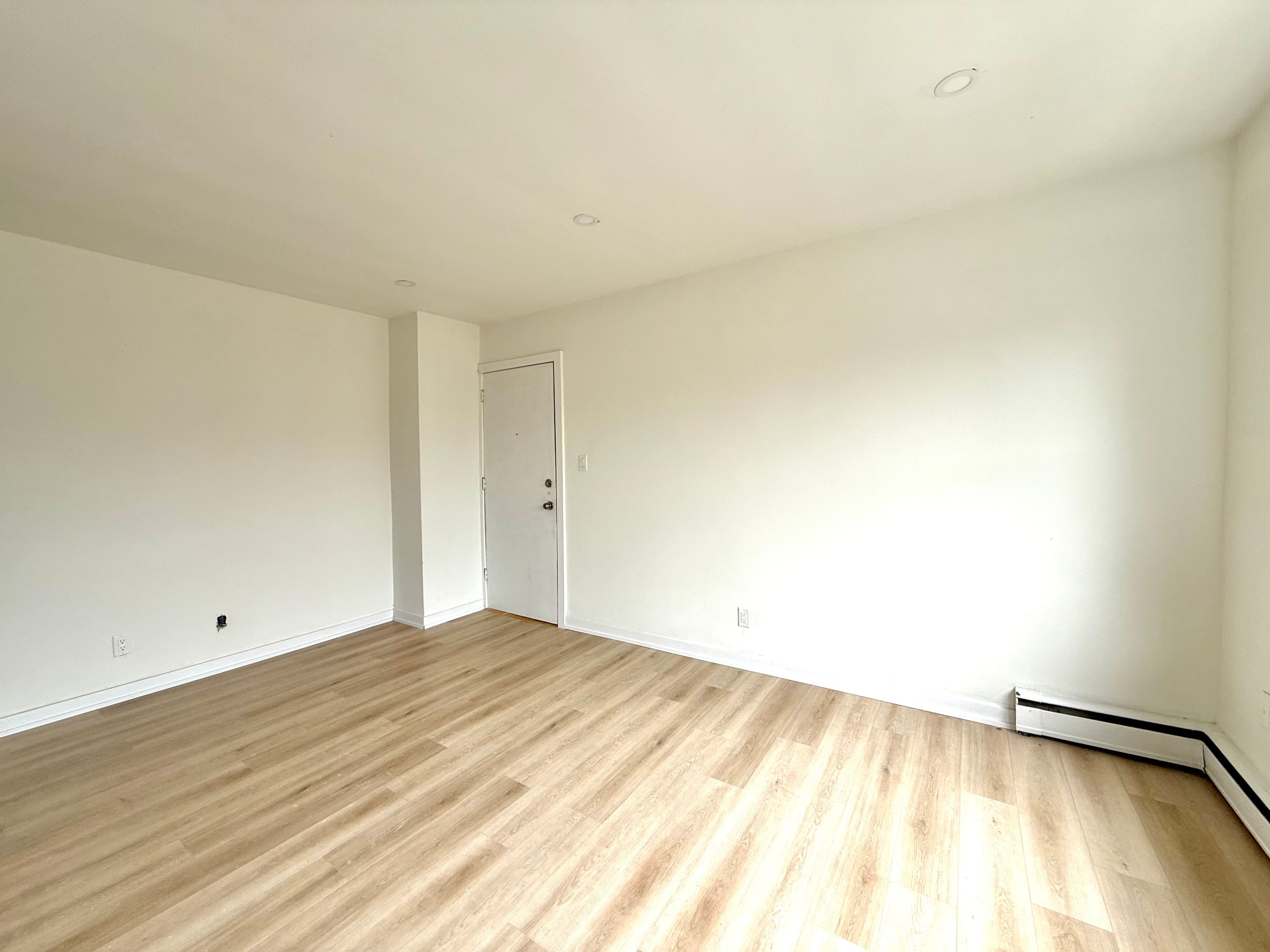 Unit 7 - 169 Park Row South Hamilton Ontario L8K2K1 - Photo 4