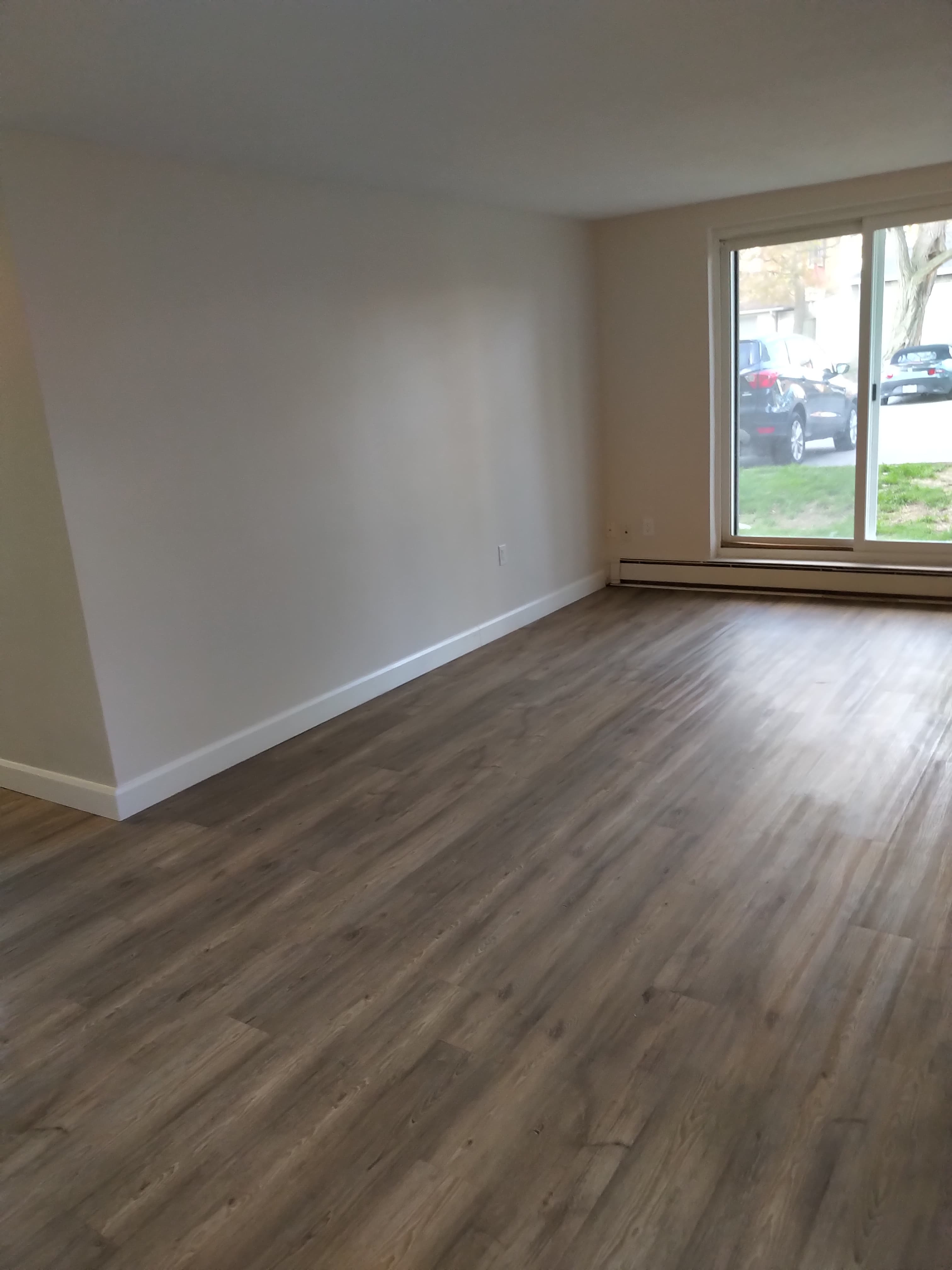 3 bedroom - 200 London Rd Sarnia ON N7T 7S9 - Photo 5