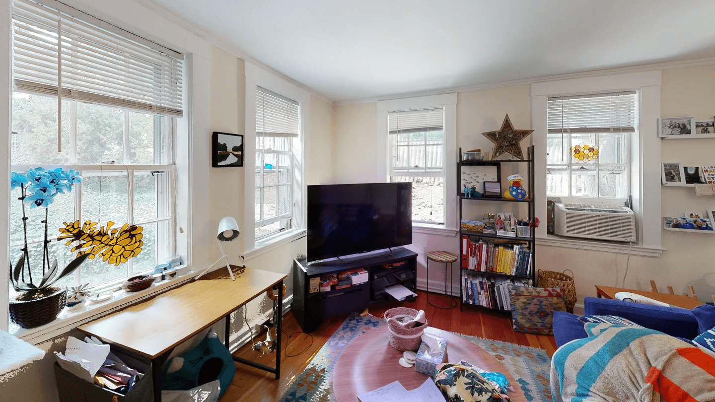38 Gibson St 3B - Photo 1