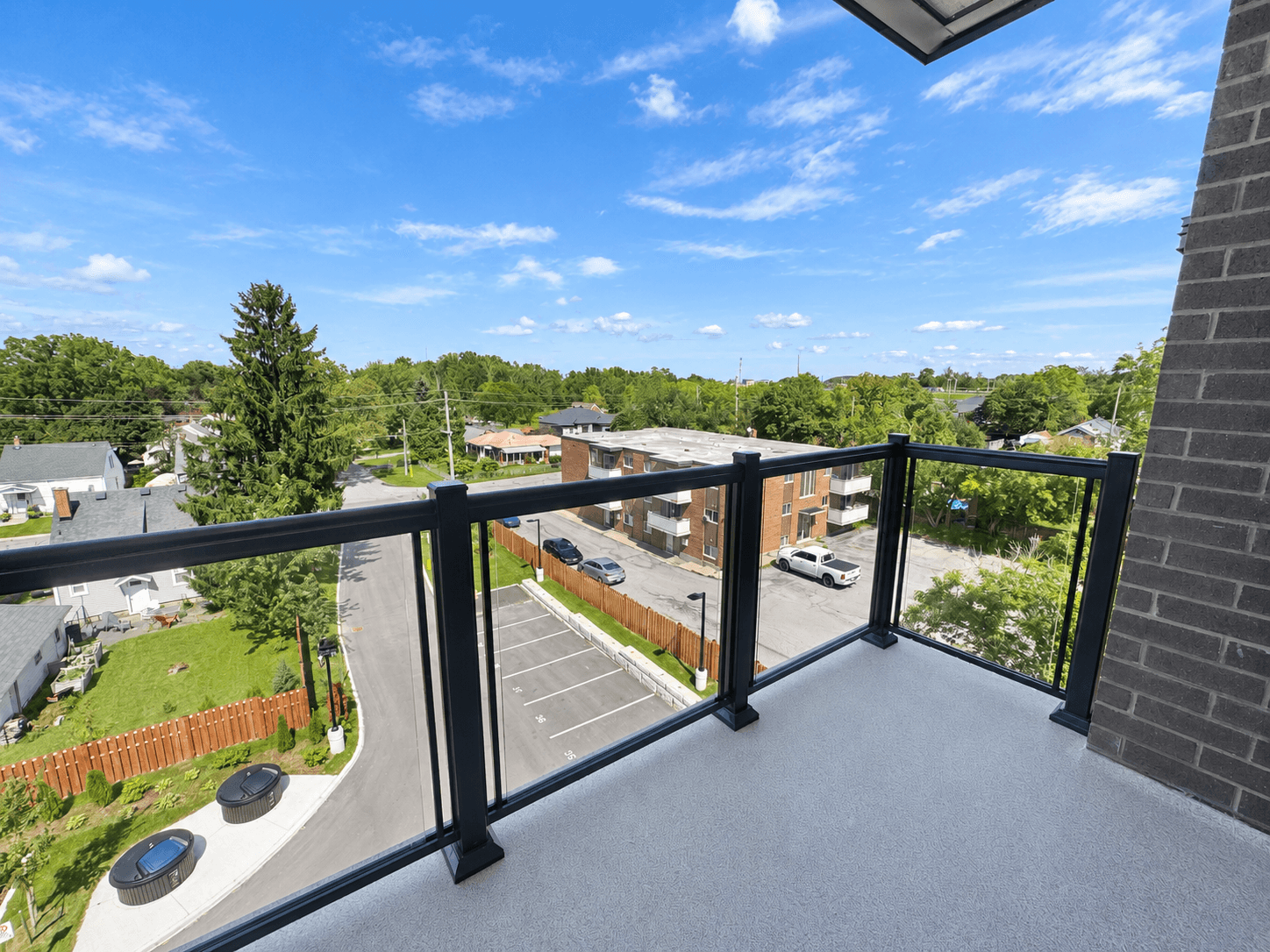 8 Hutt Lane - Interior Unit - Photo 23