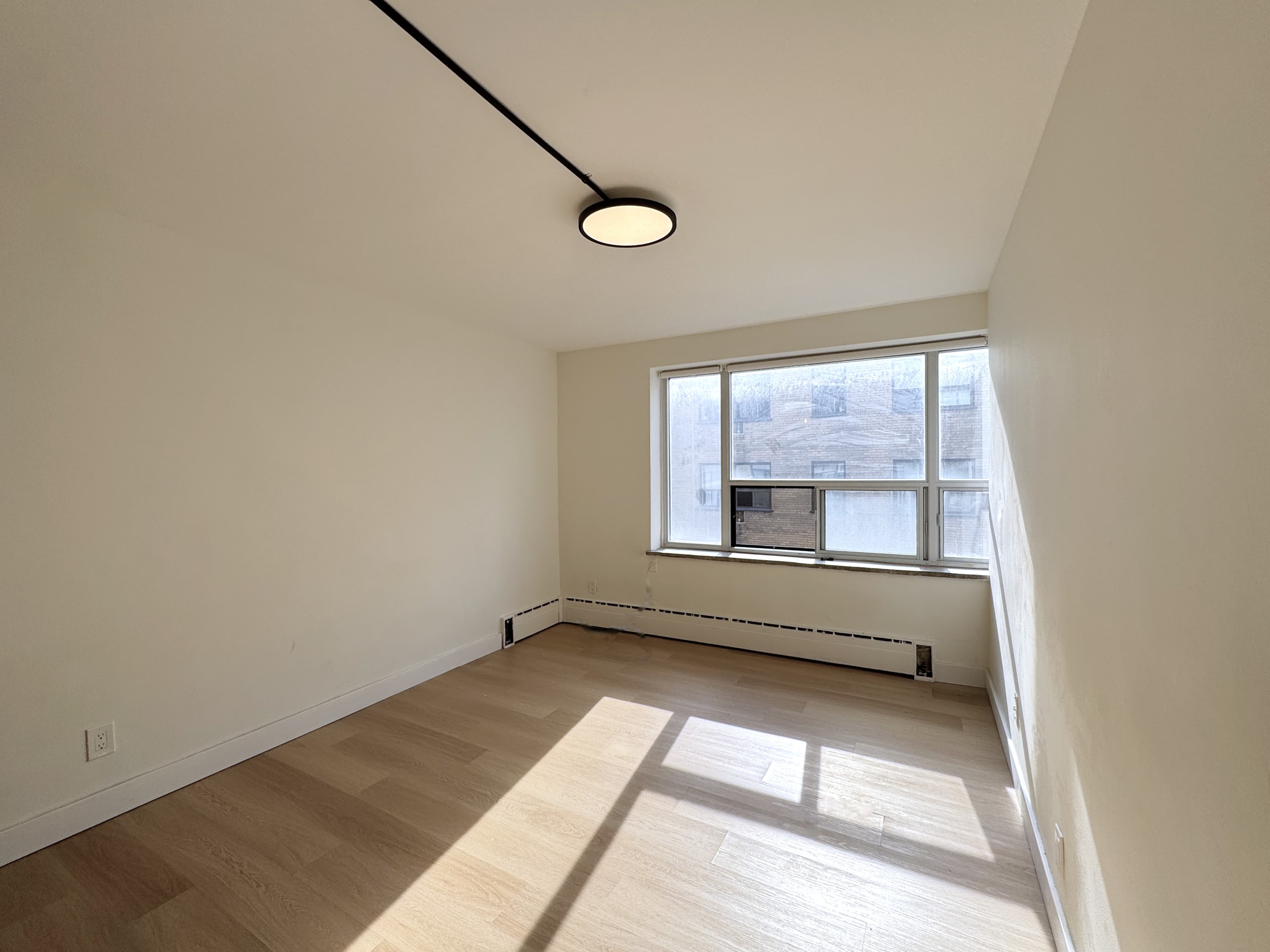 420 Eglinton Ave E - 508 - Photo 6