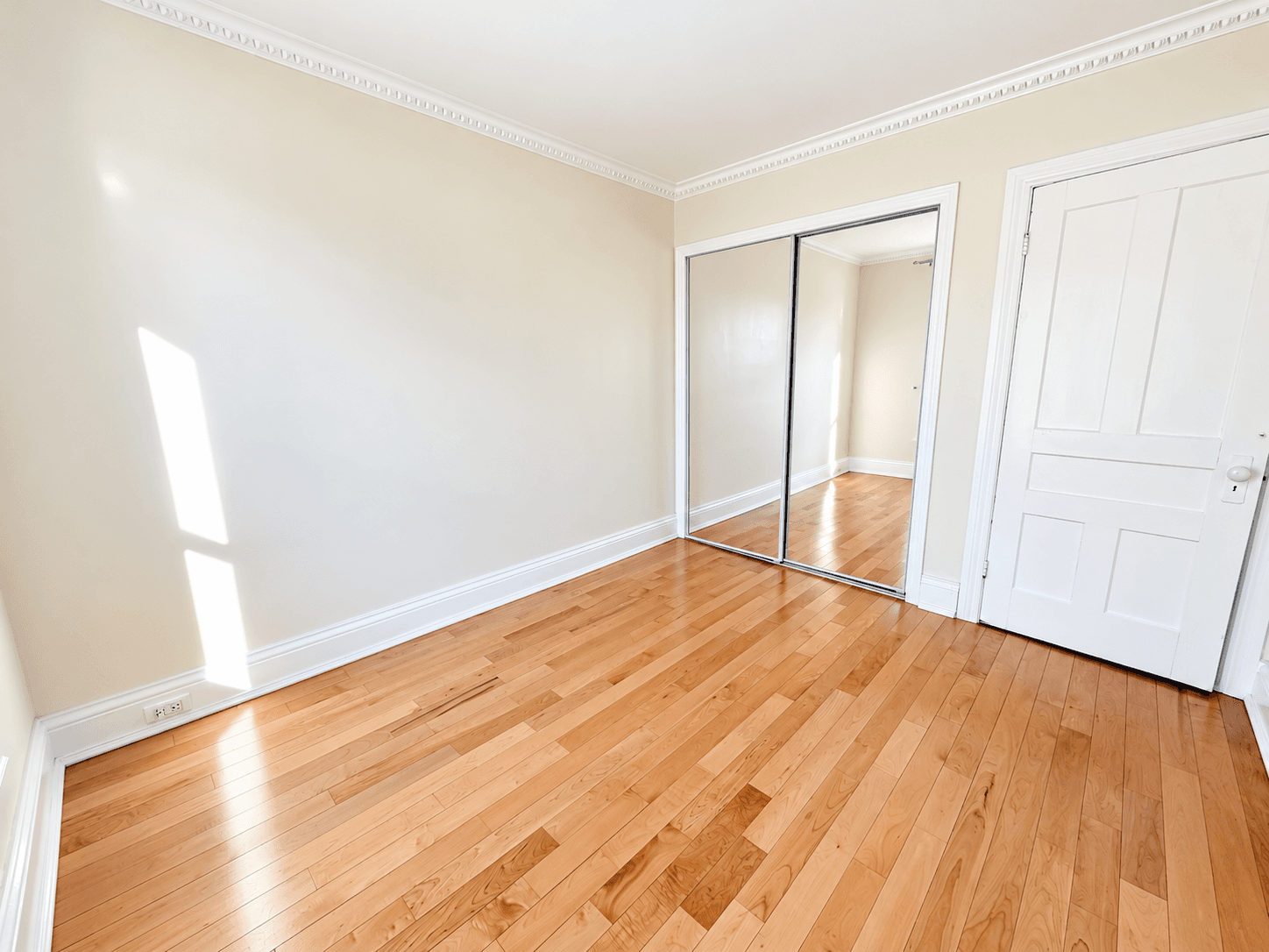 14 Brucedale St W - Photo 20