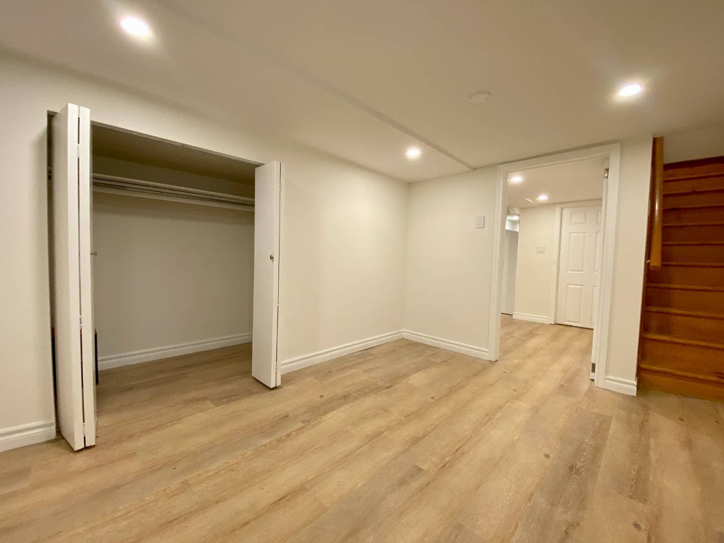 38 Humberside Ave - BSMT - Photo 14